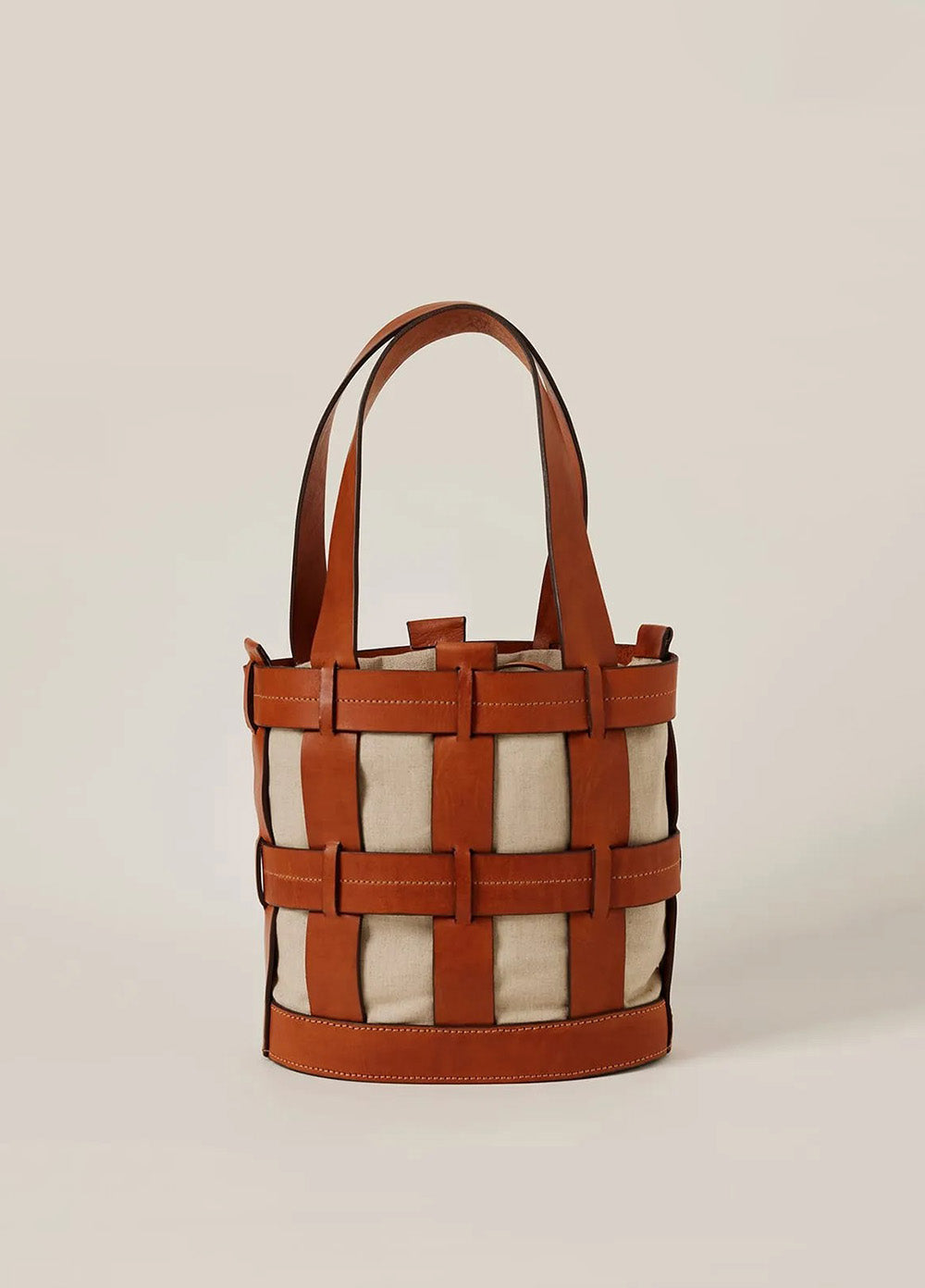 BOLSA VAZADA RECORTES