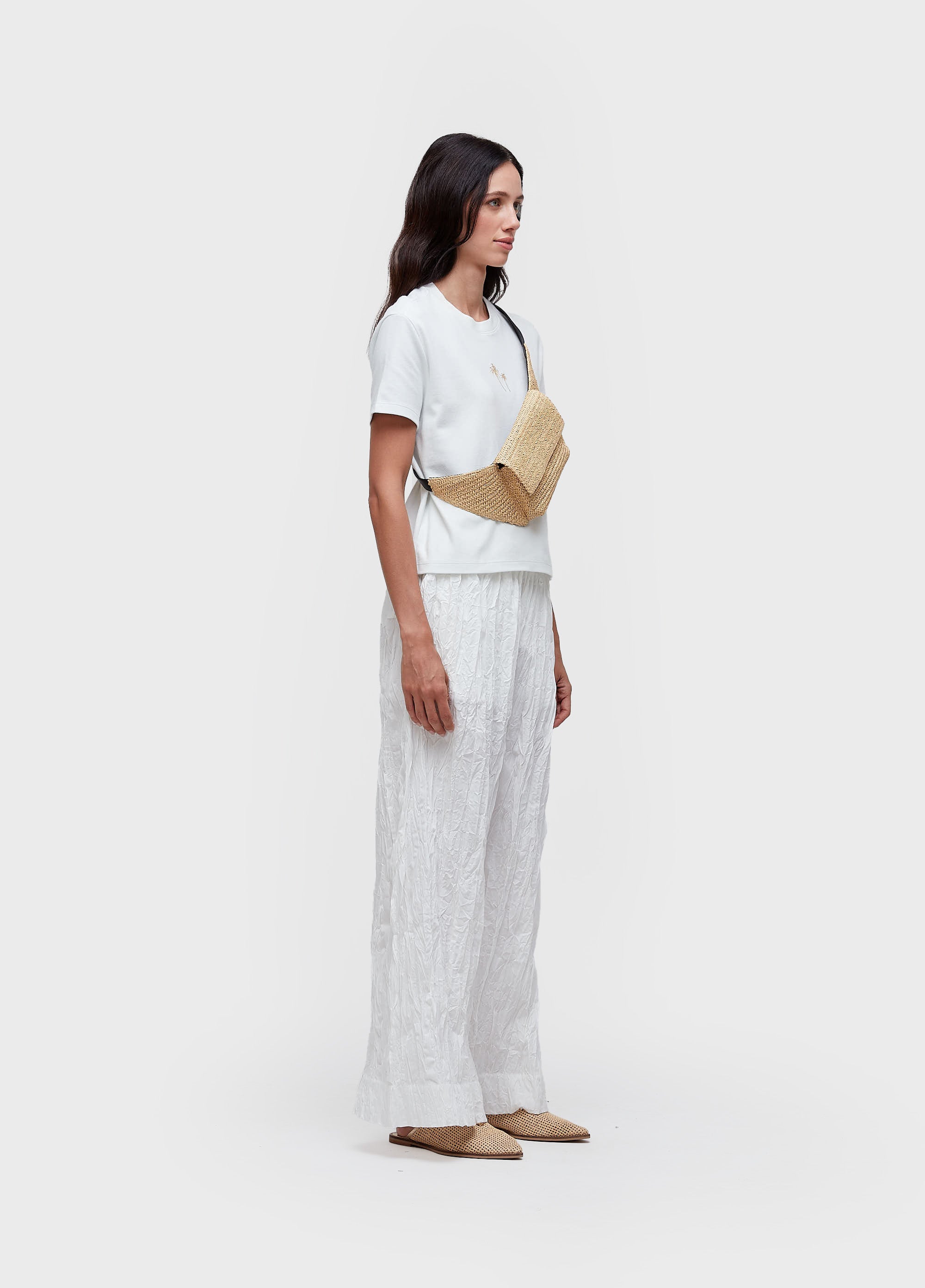 T-SHIRT BORDADO COQUEIROS GOLD
