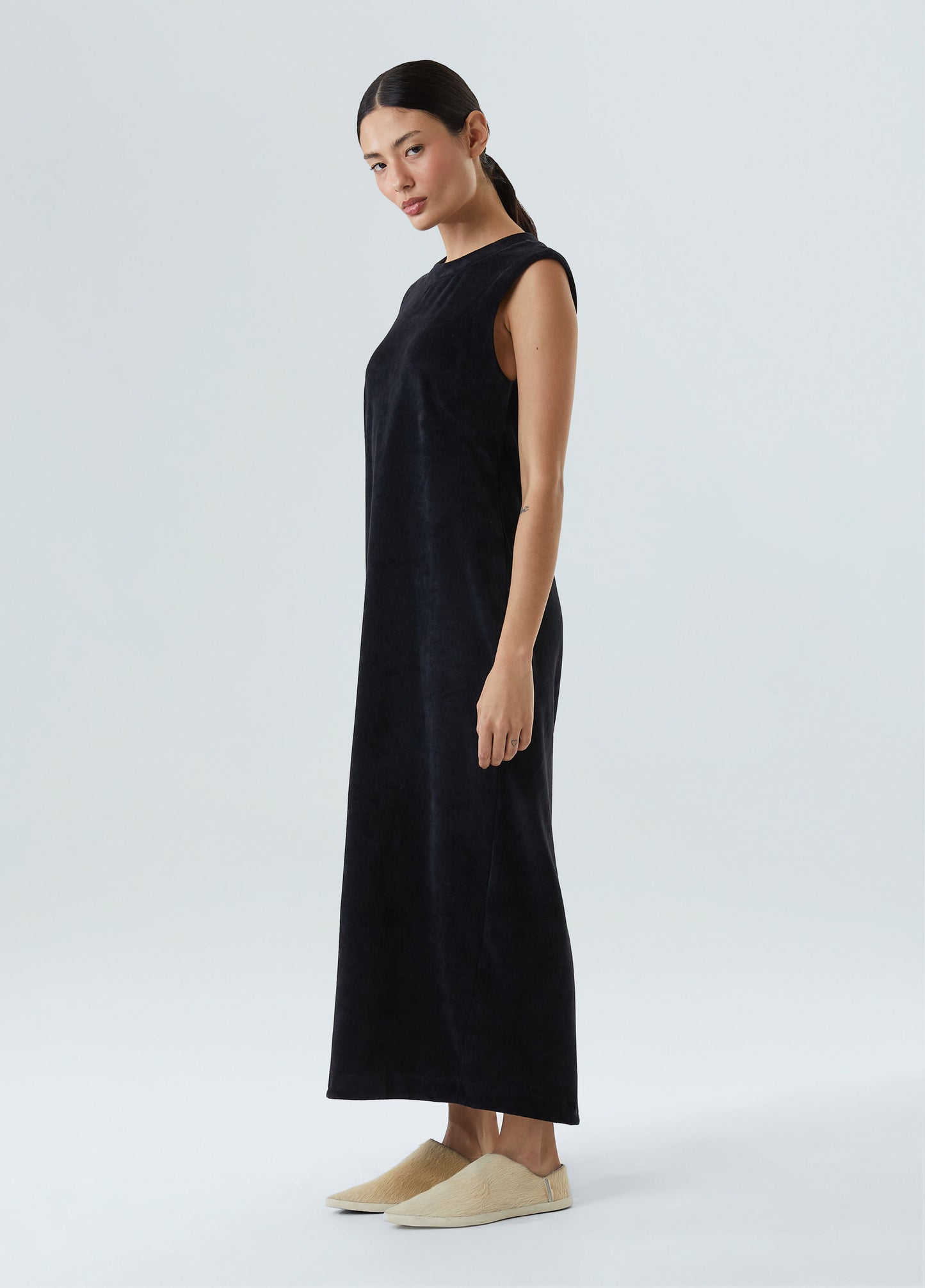 VESTIDO FIT PLUSH