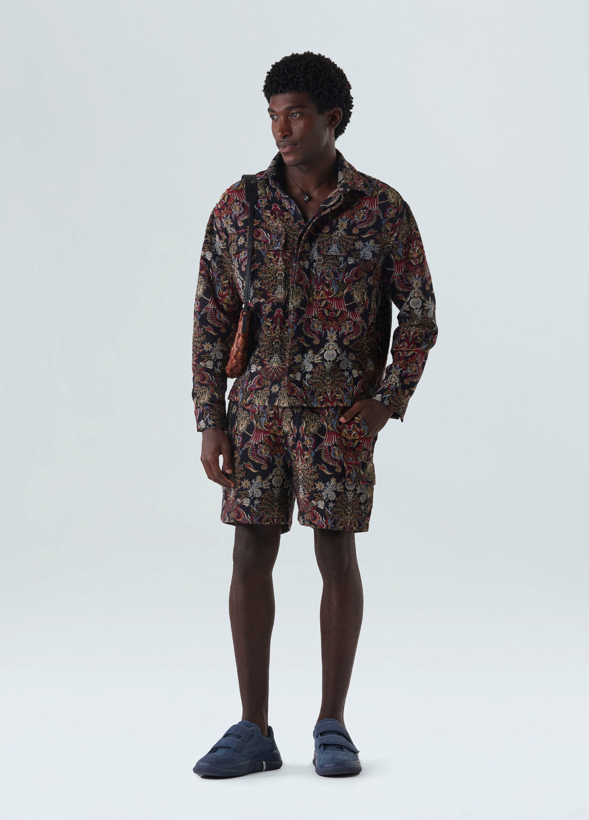 OVERSHIRT JACQUARD ORIGEM PRETO/VERMELHO