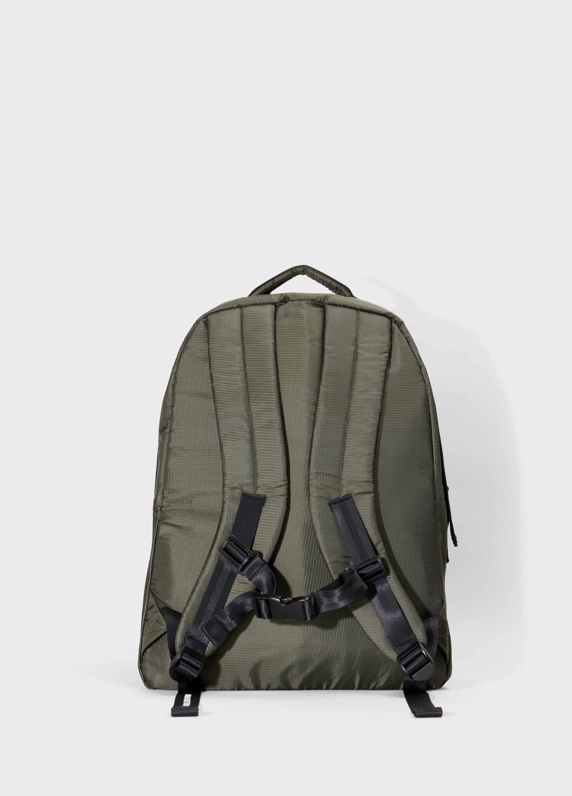 MOCHILA NYLON SUPER LIGHT