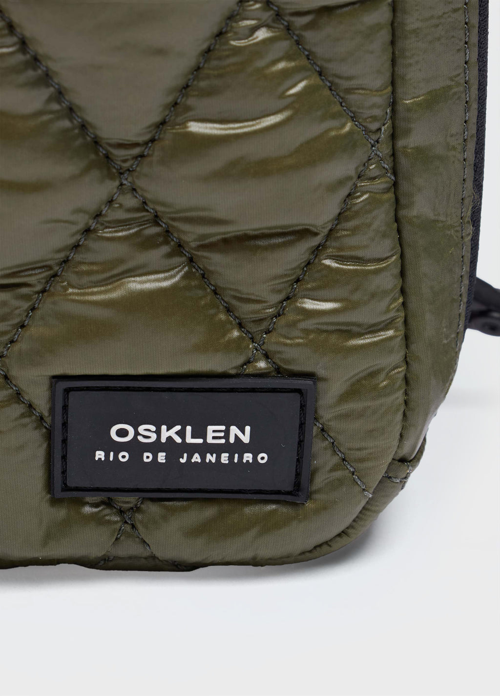 BOLSA PORTA CELULAR MATELASSÊ