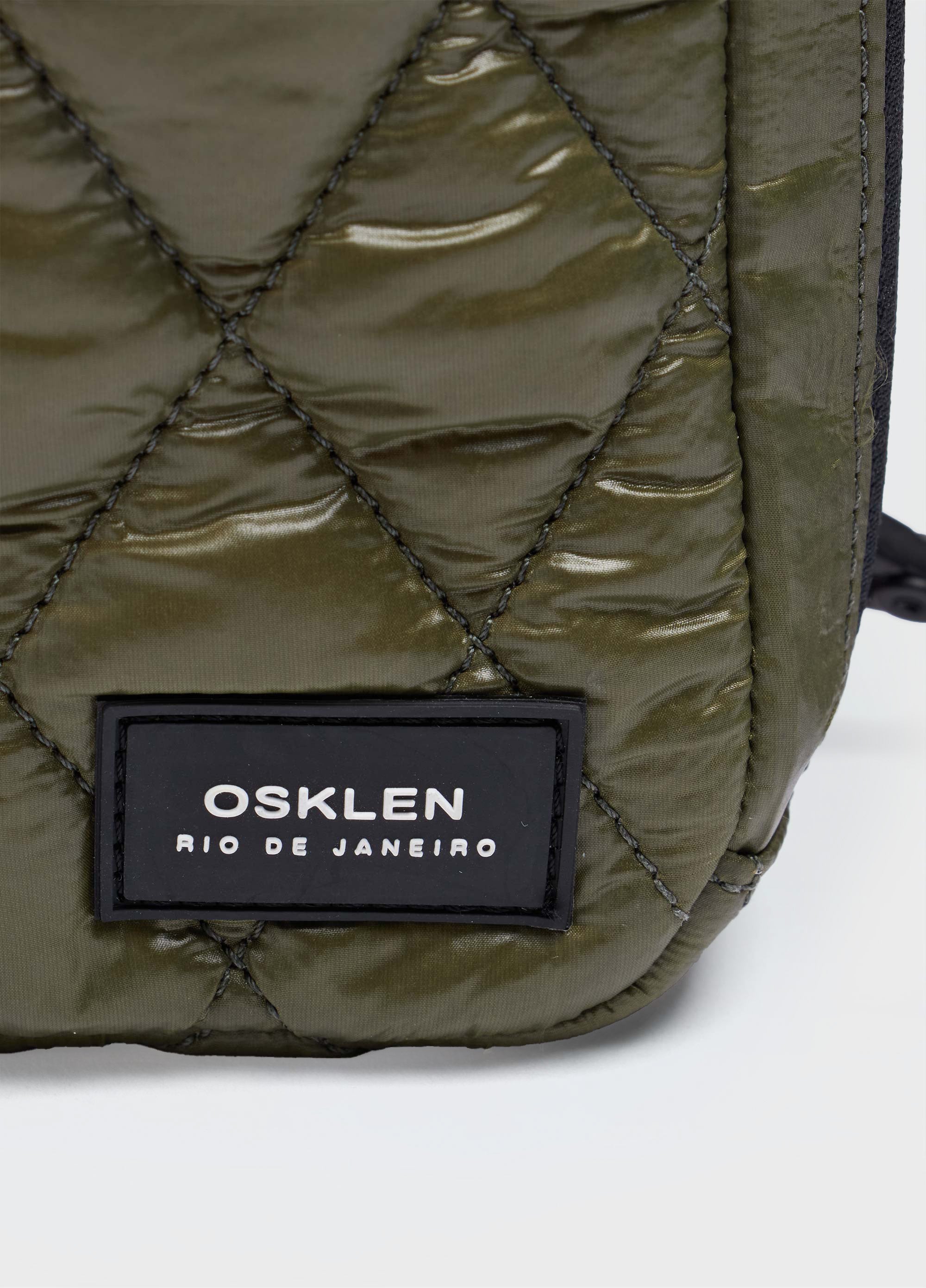 BOLSA PORTA CELULAR MATELASSÊ