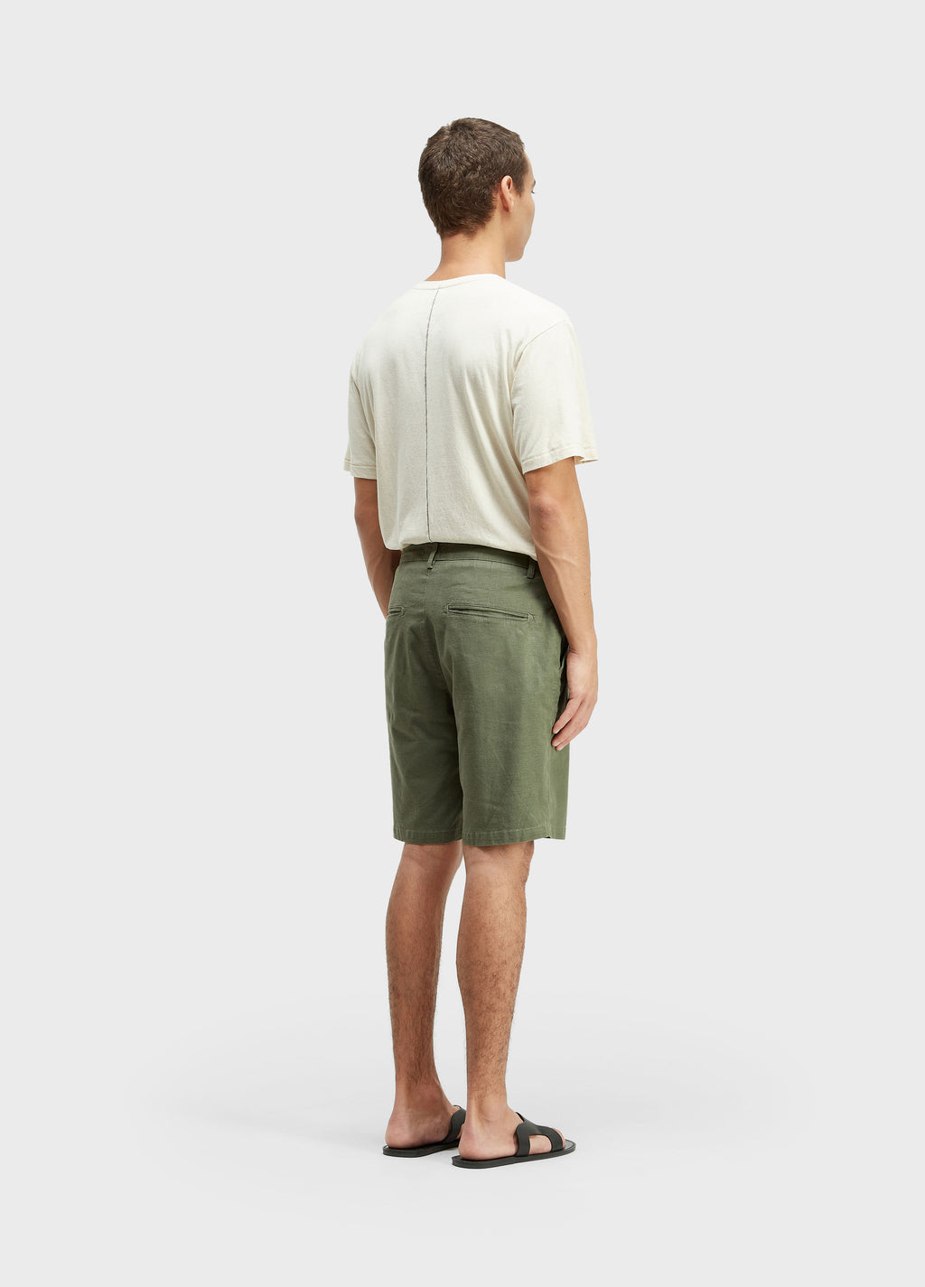 BERMUDA ALFAIATARIA BASIC LINEN MILITAR