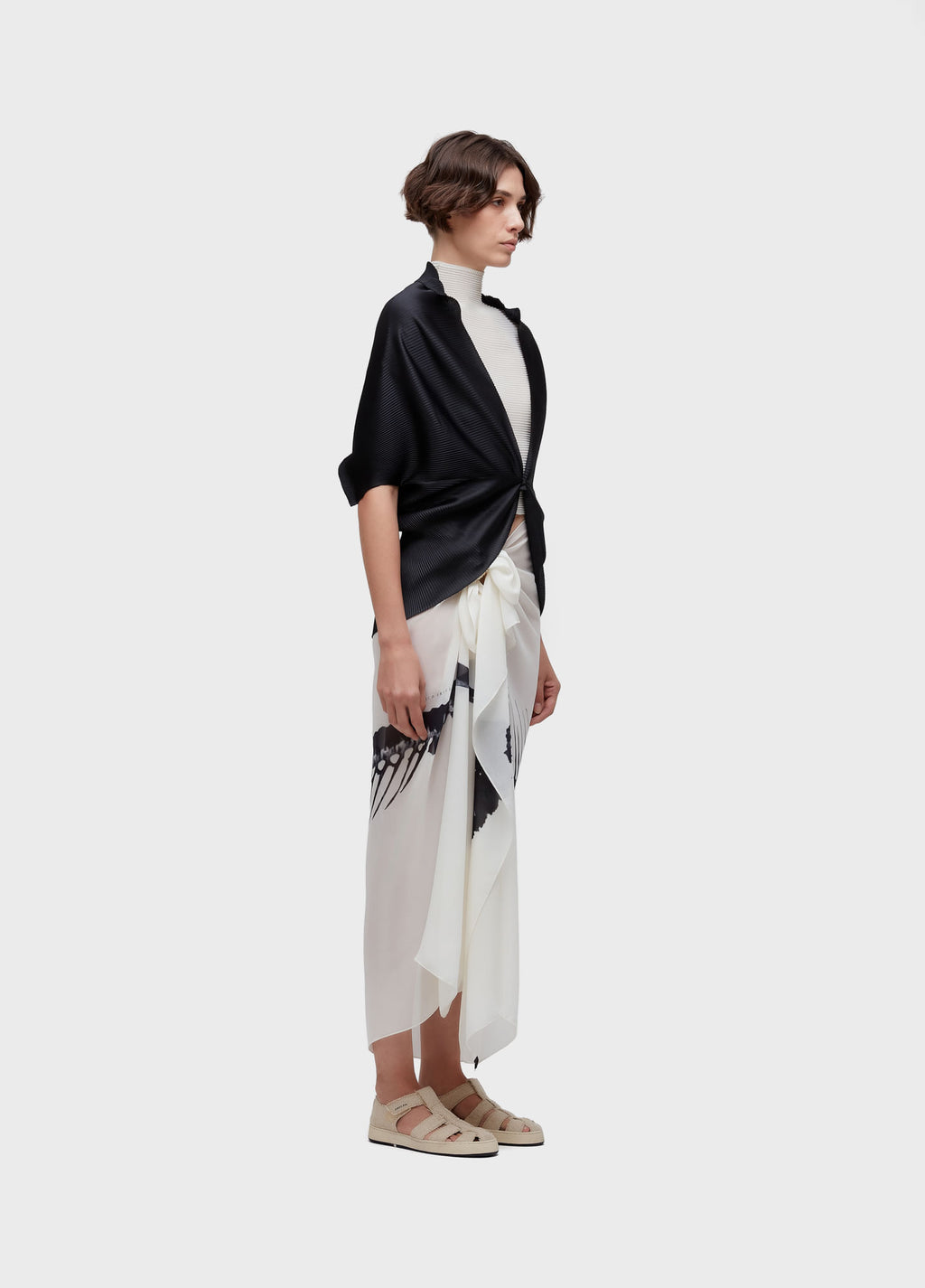 PONCHO PLISSE PRETO