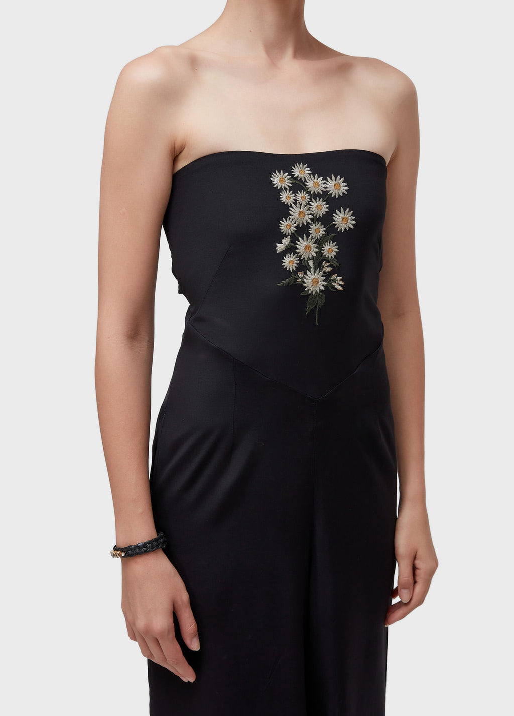 MACACÃO BORDADO DAISY