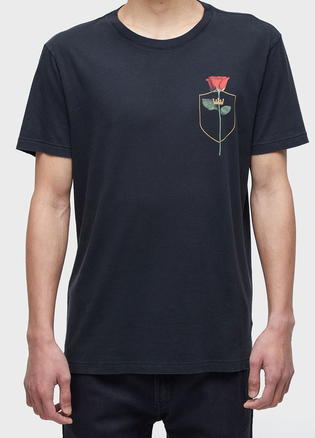 T-SHIRT SOFT USED BRASÃO ROSA MC