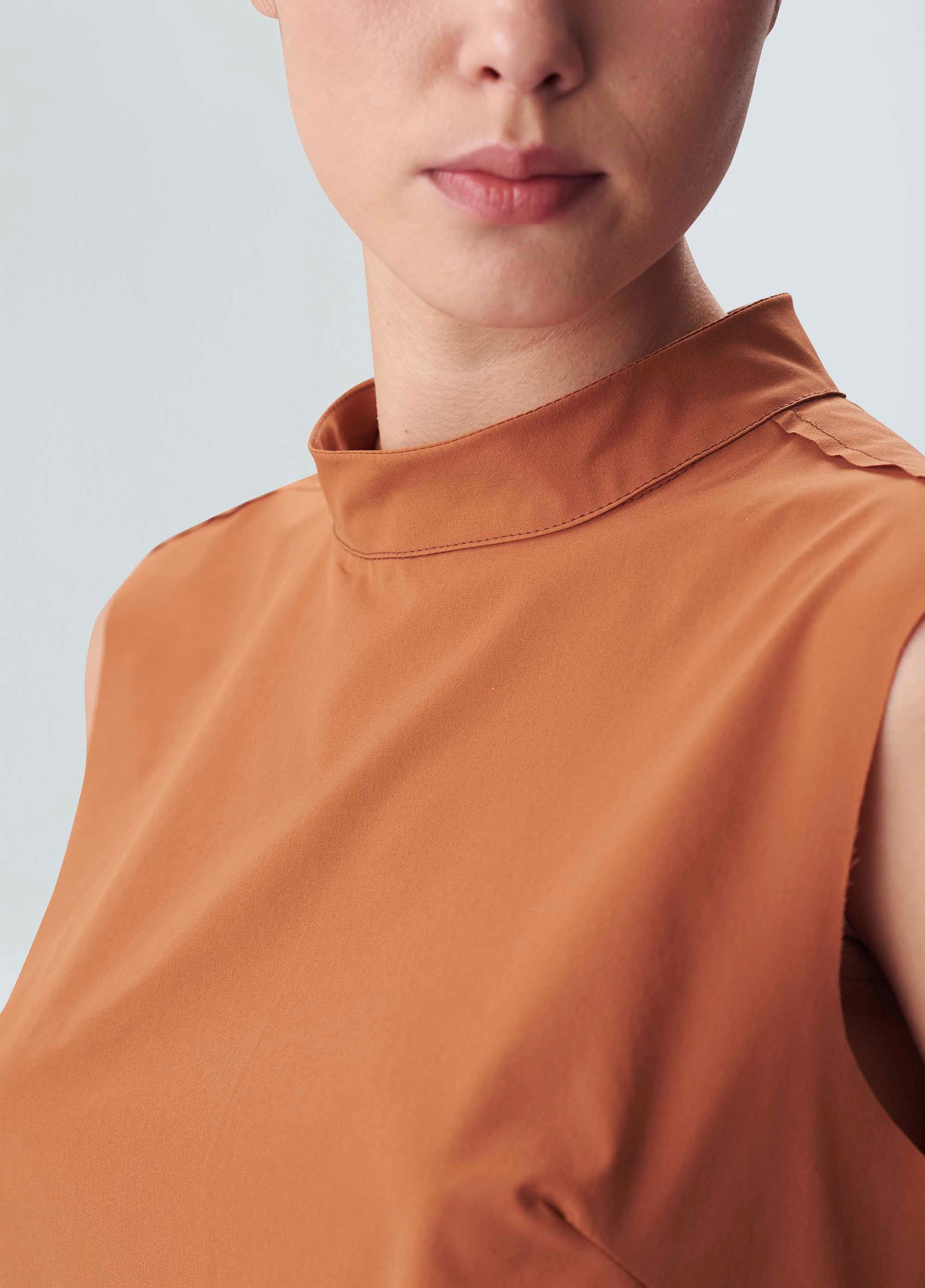 BLUSA SUPERLIGHT GOLA MARROM TERRA
