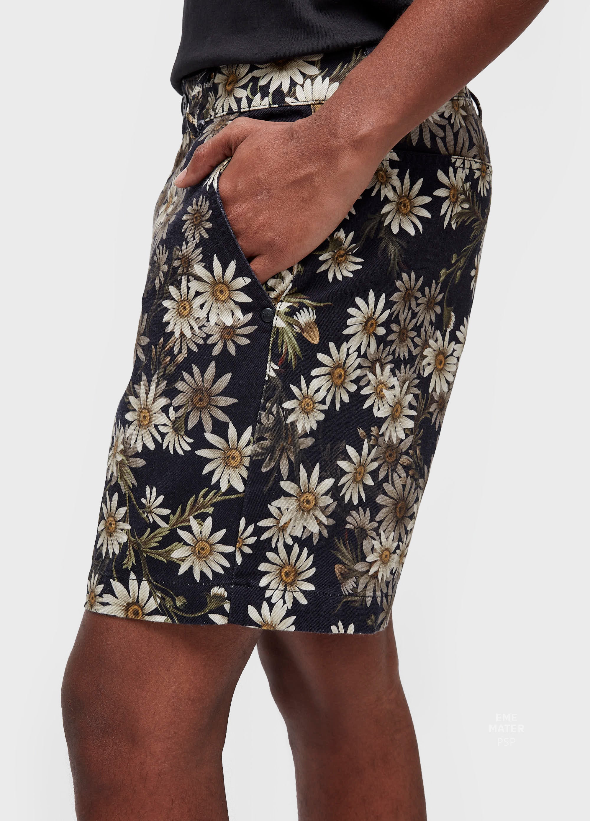 BERMUDA FLOW DAISY NIGHT