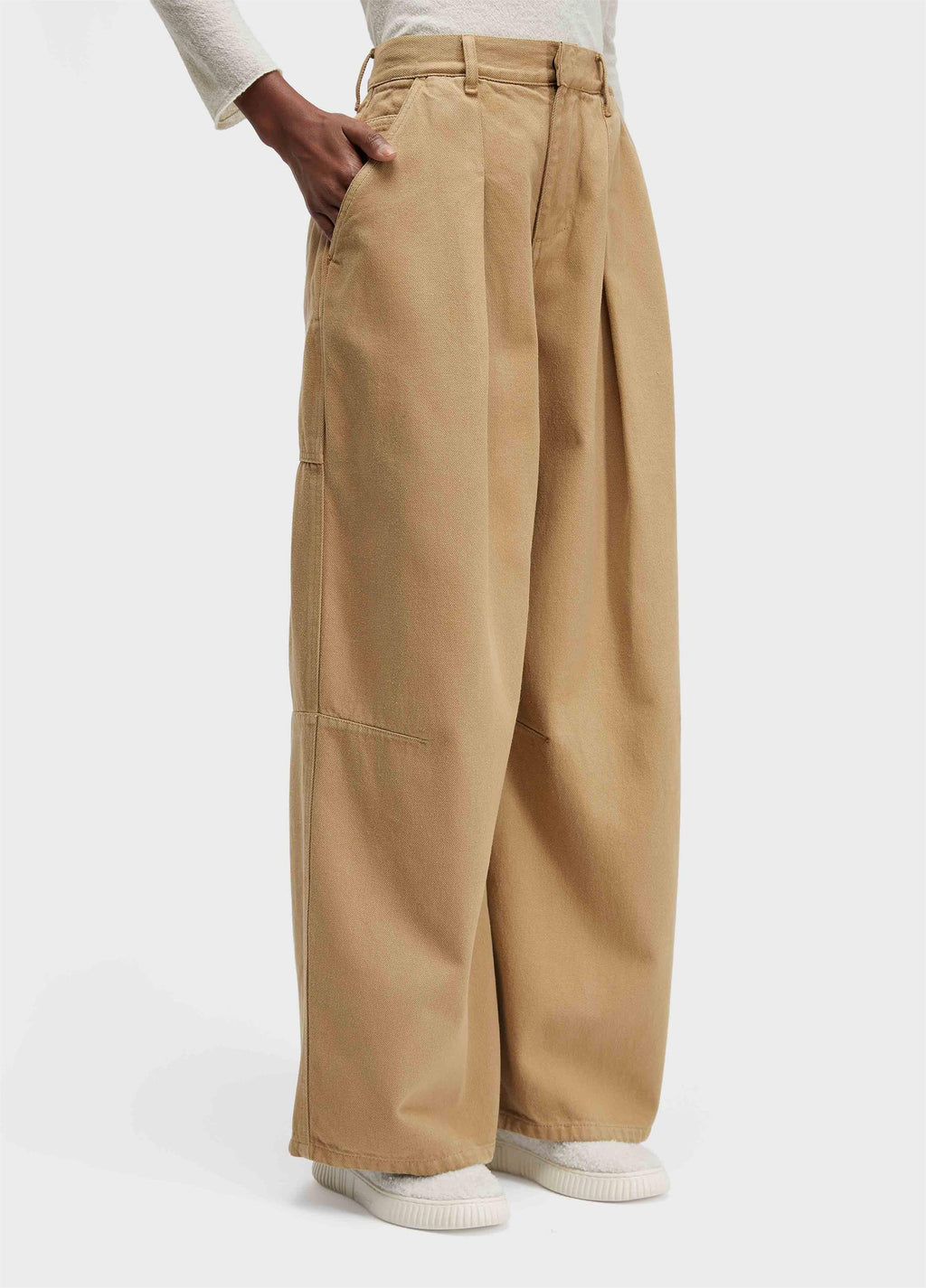 CALÇA PREGAS OVER DENIM