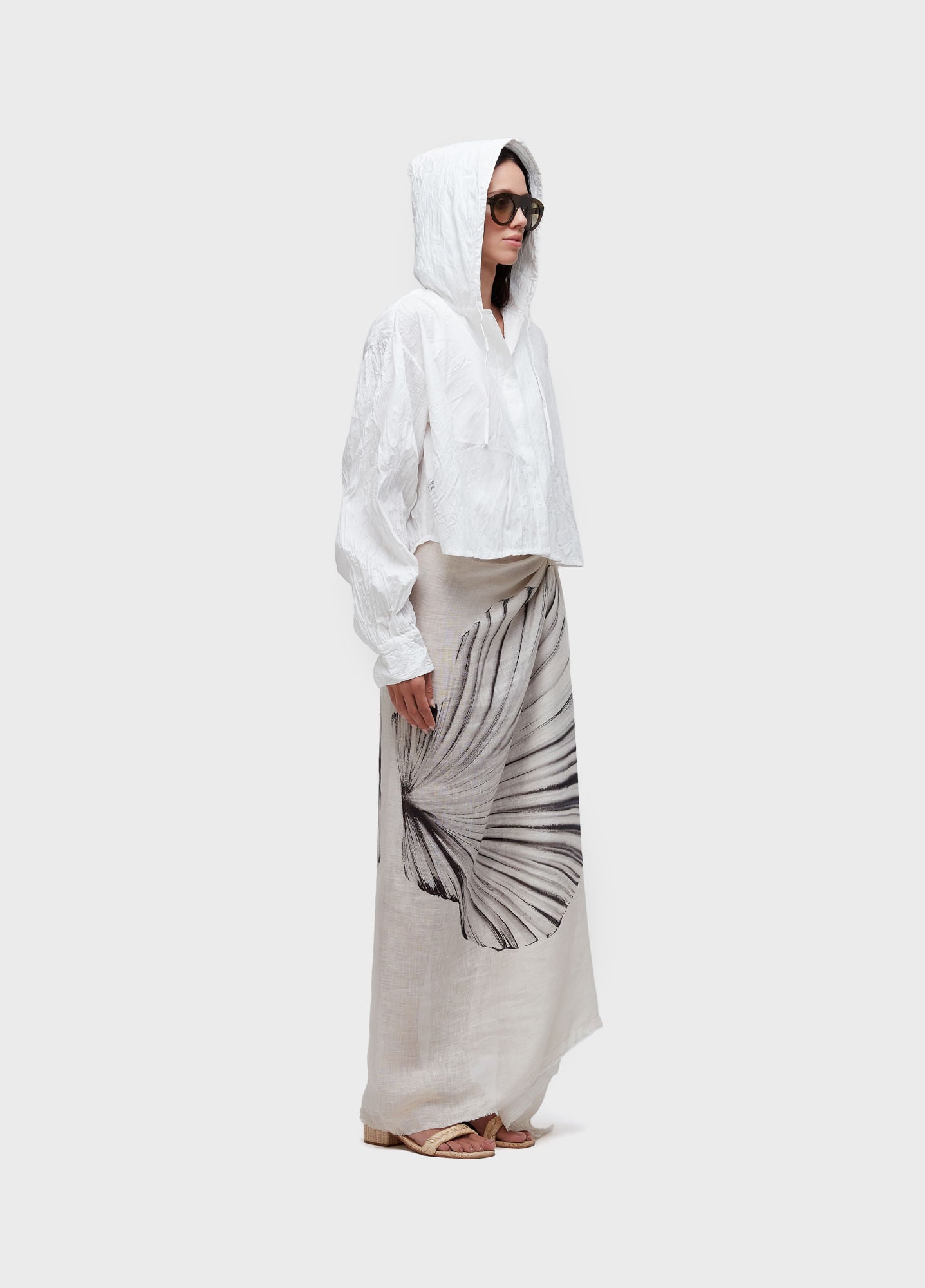 CAMISA CAPUZ CROPPED WRINKLE TRICOLINE
