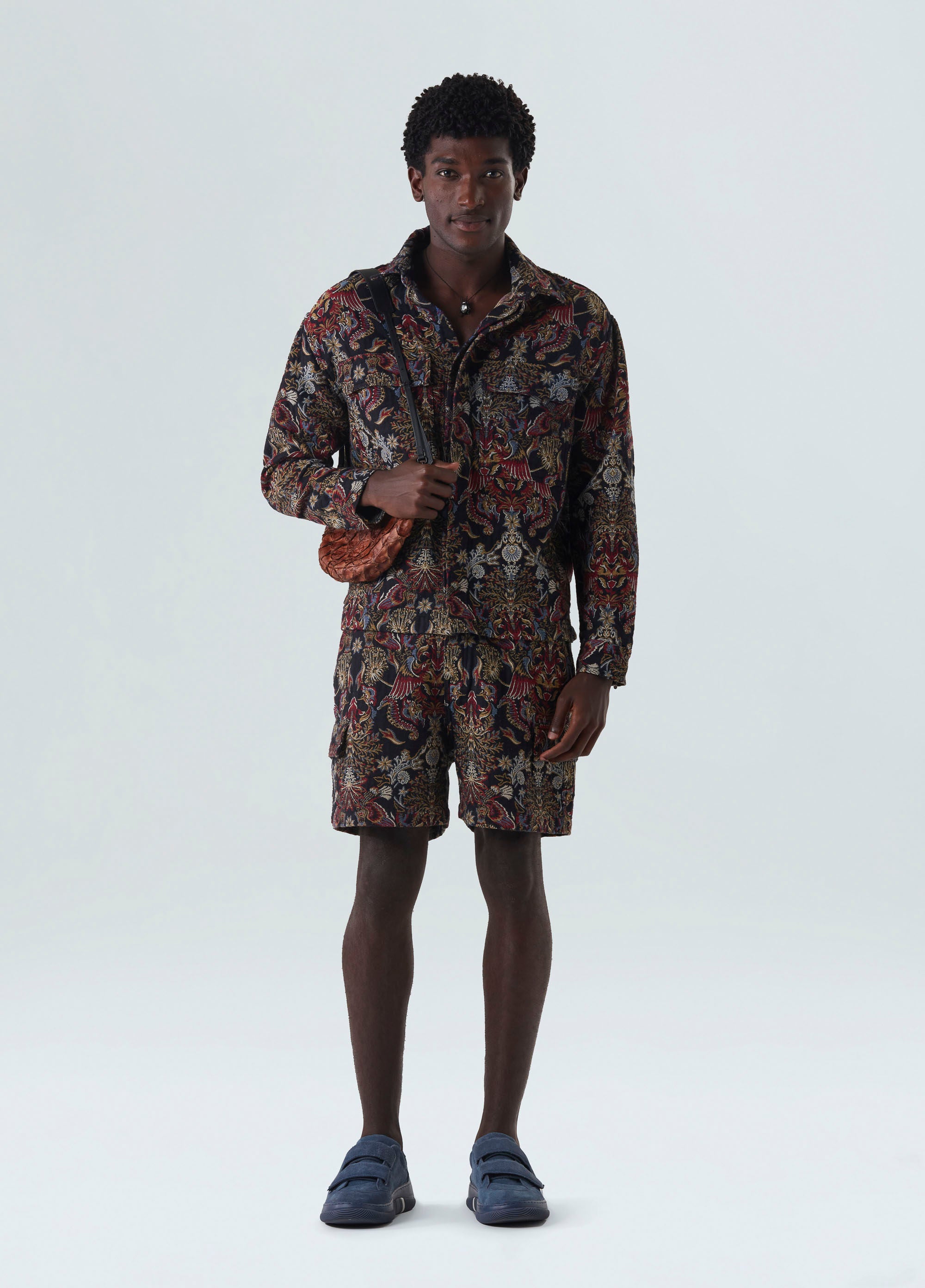 OVERSHIRT JACQUARD ORIGEM PRETO/VERMELHO
