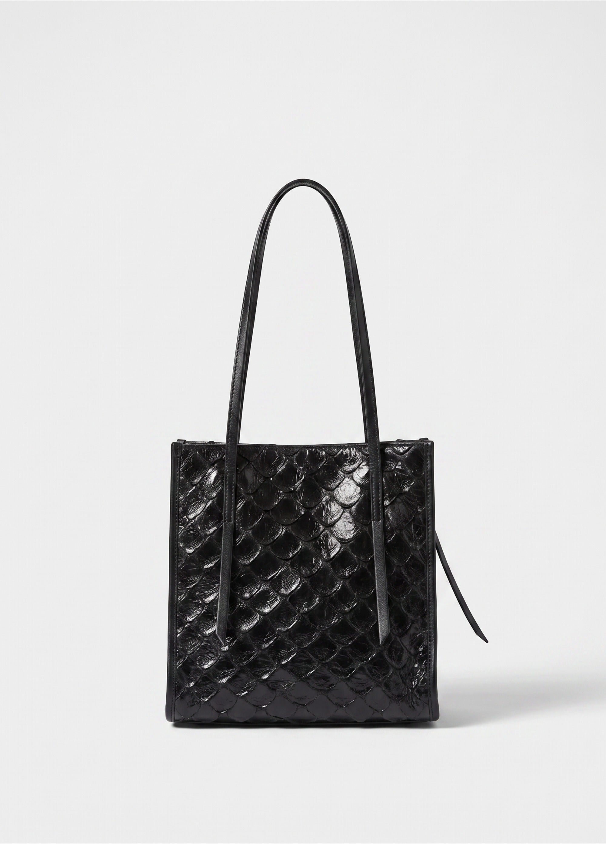 BOLSA PIRARUCU KAI PRETO/PRETO