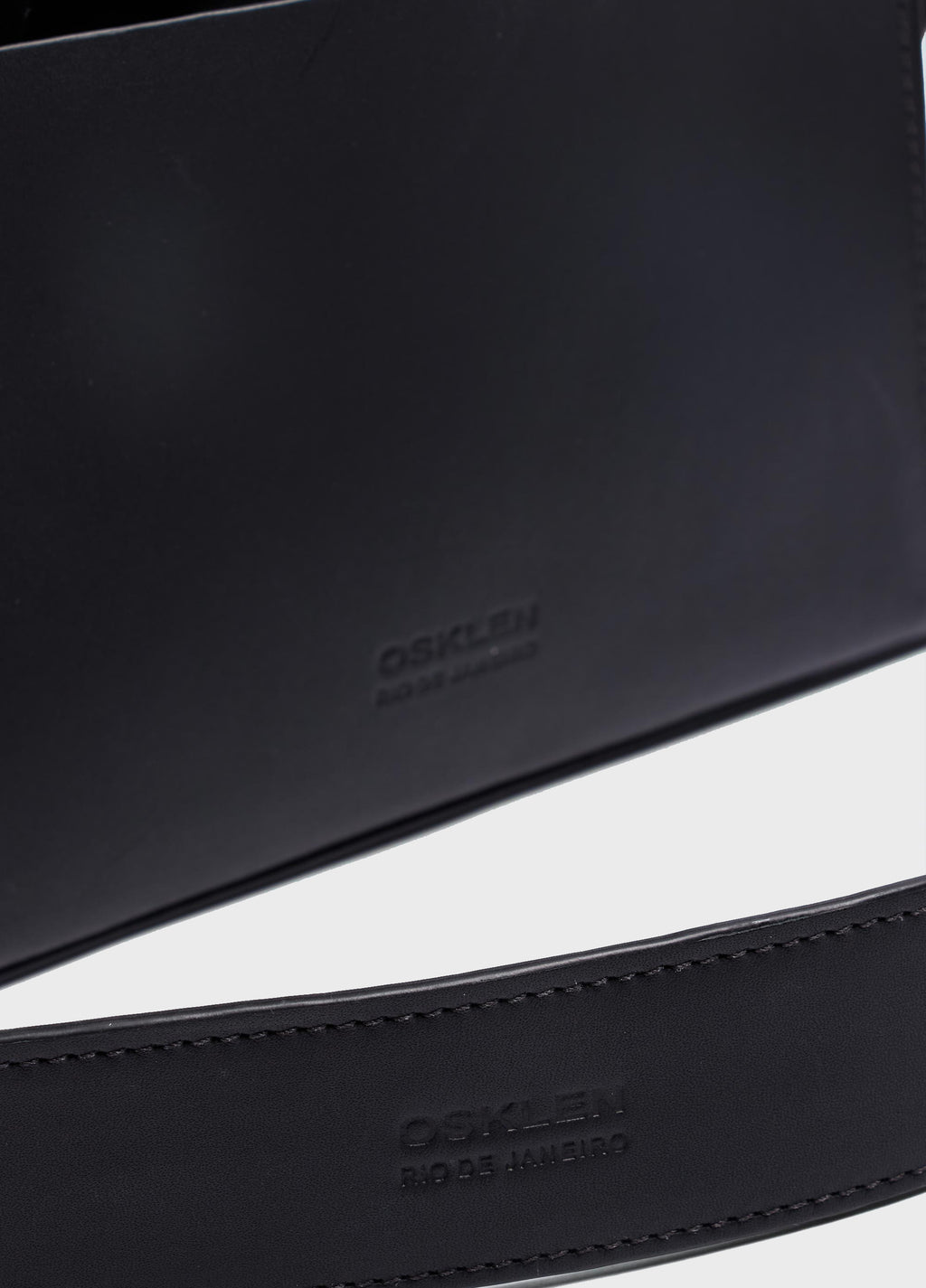 BOLSA PIRARUCU ARUA