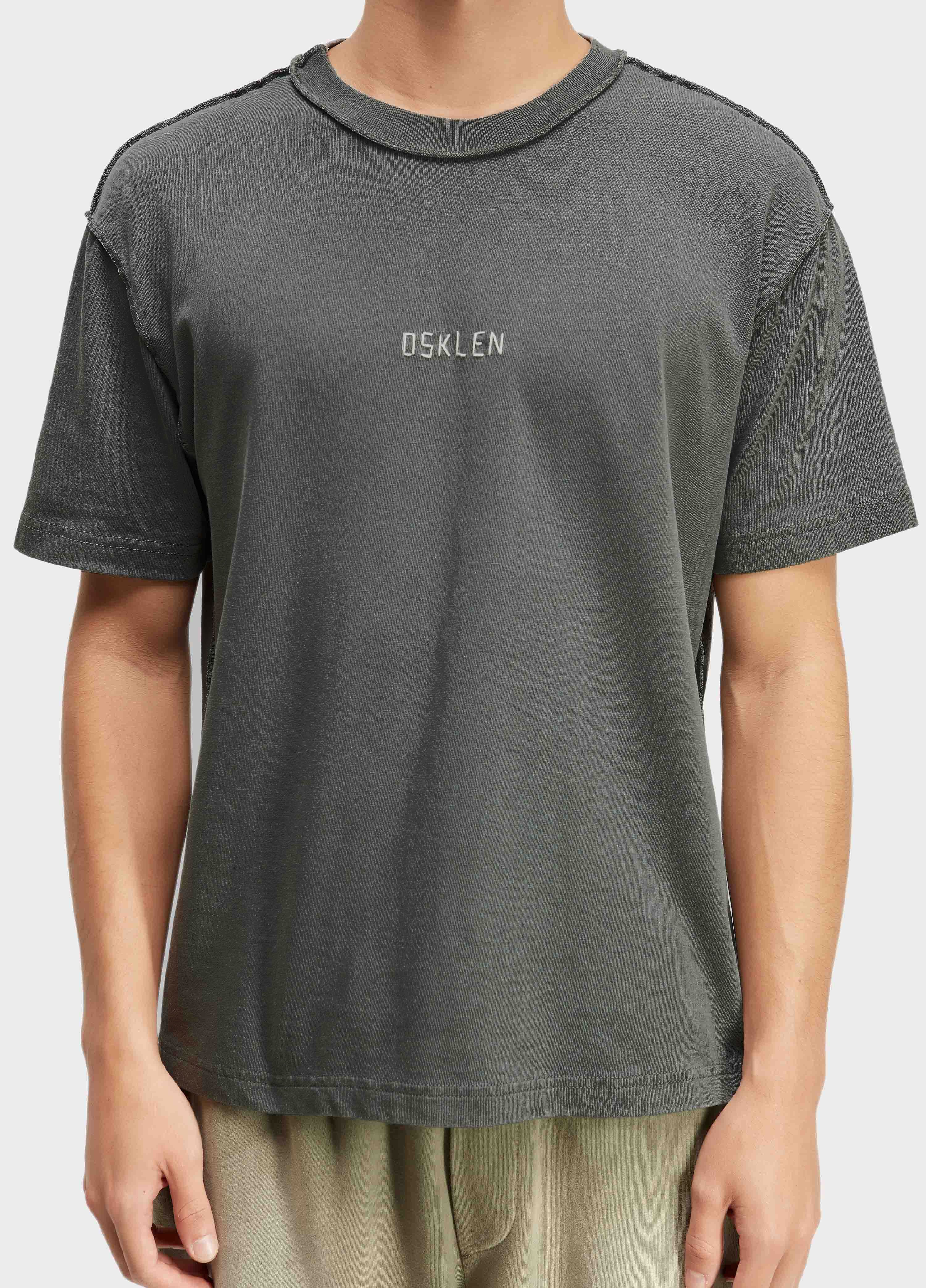 T-SHIRT AVESSO OSKLEN BORDADO MC