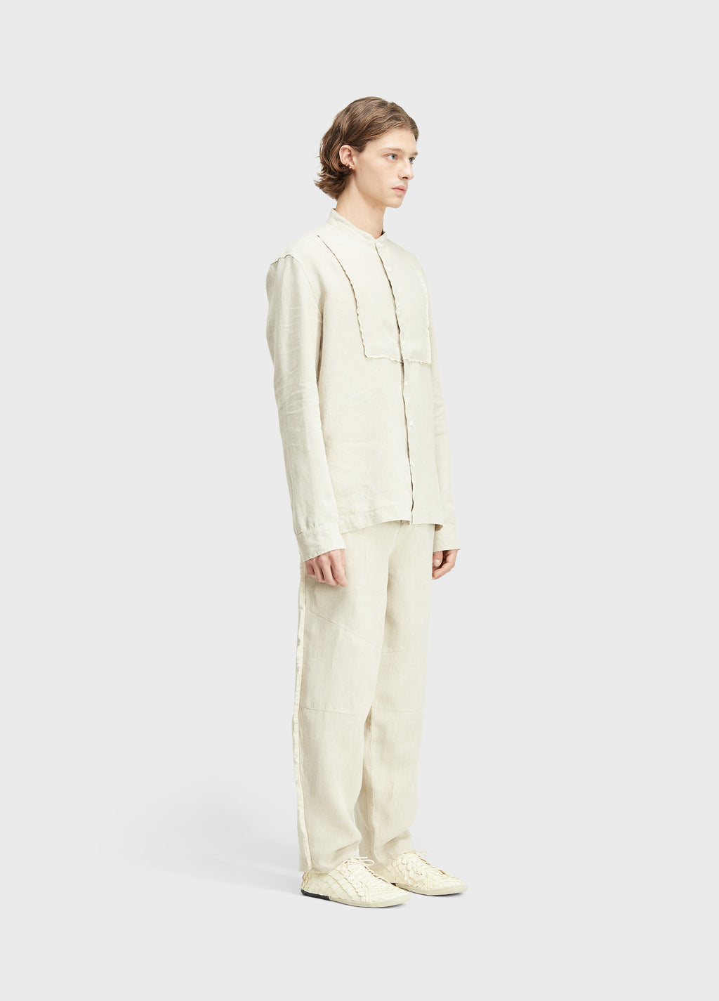 BATA LINEN RAW
