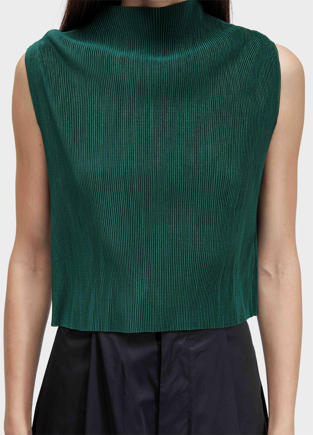 BLUSA SLEEVELESS PLISSÊ