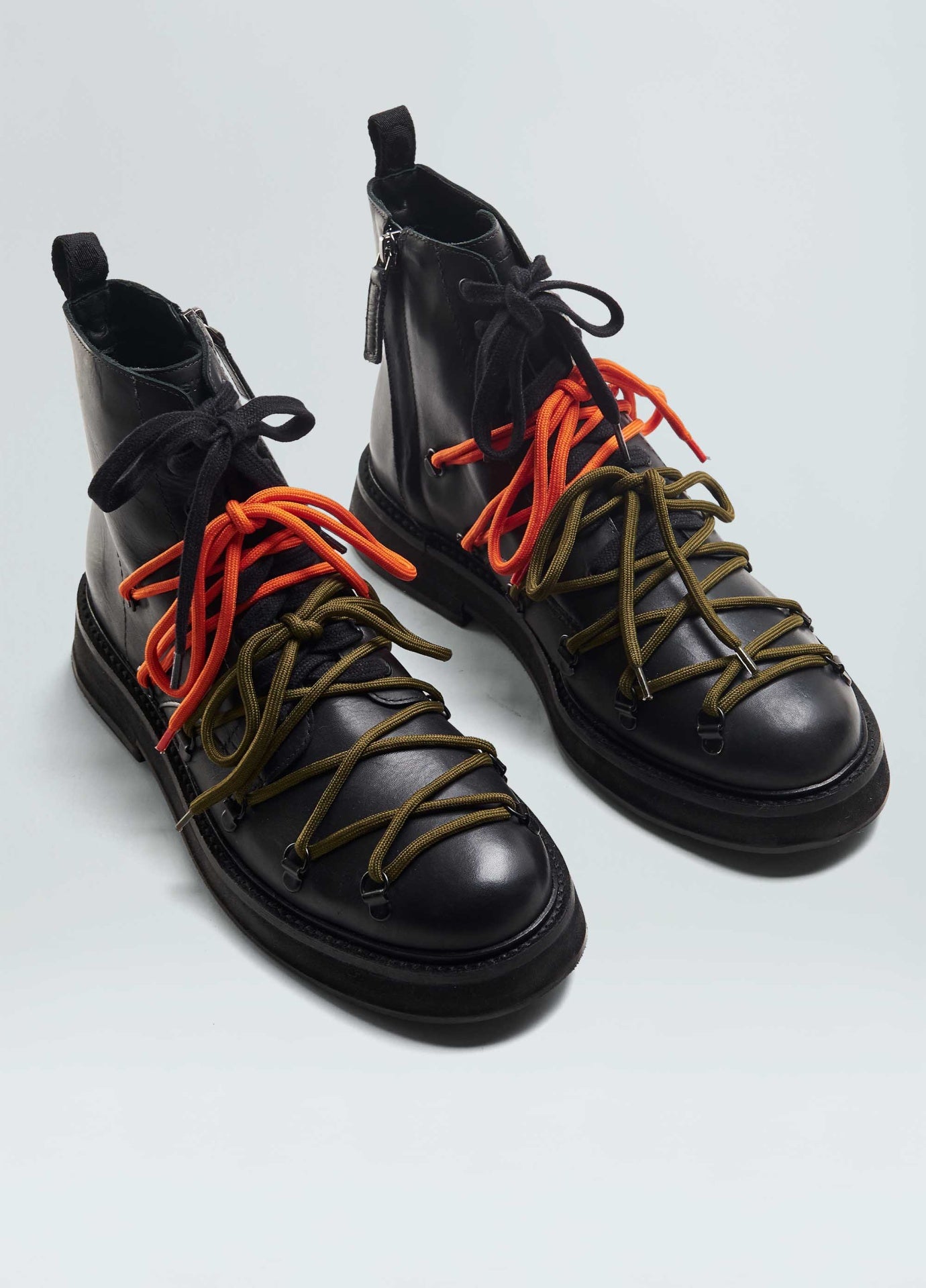 COTURNO COURO LACES