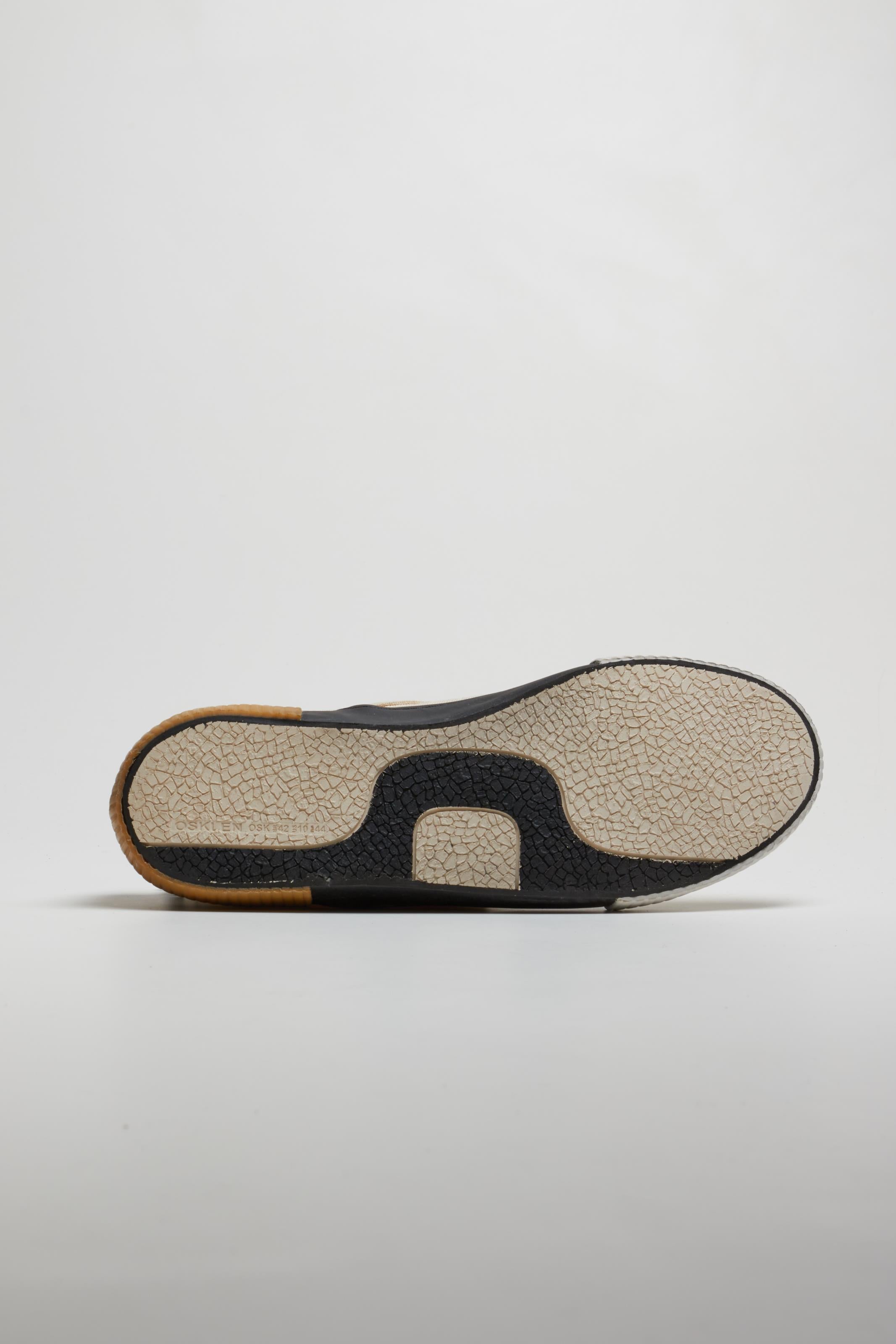 TÊNIS CANVAS SLIP ON TRIPLE SOLE M