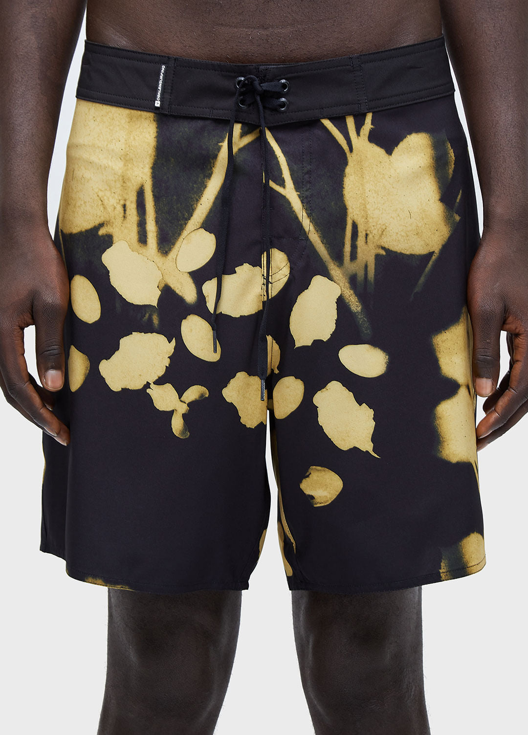 BERMUDA SURF ROSE GEMA PRETO/AMARELO