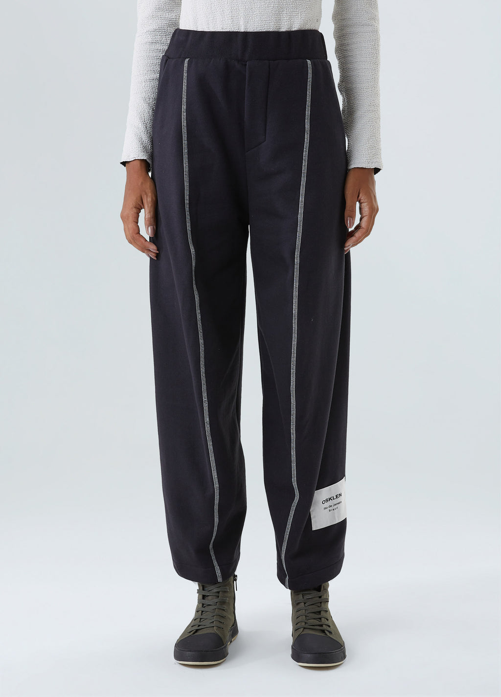 CALÇA MOLETOM PESPONTOS