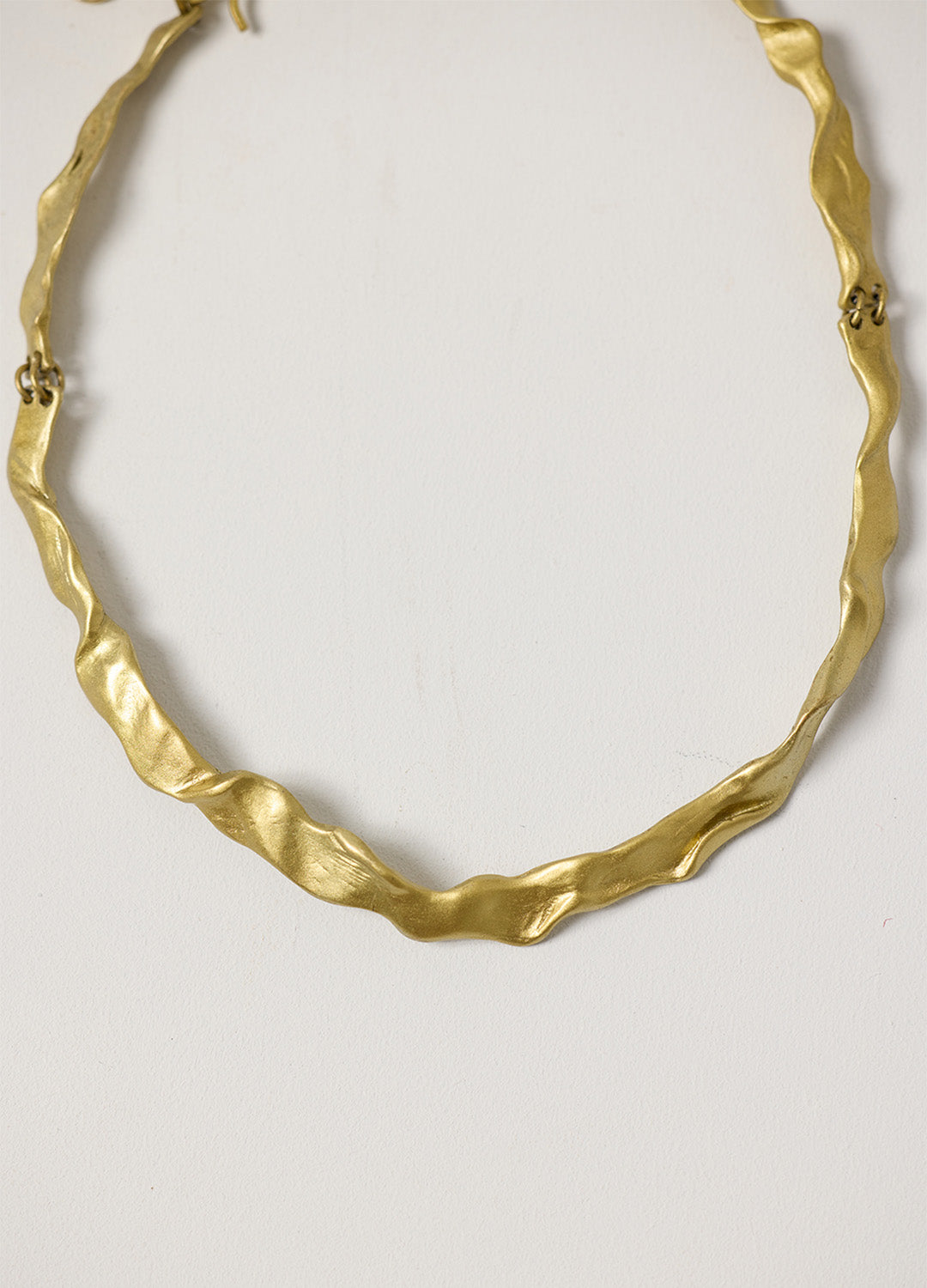 GARGANTILHA MELTED OURO FOSCO