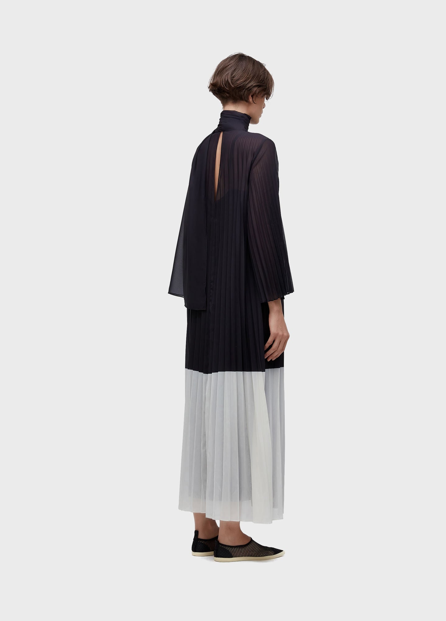 VESTIDO ML GOLA PLISSADO