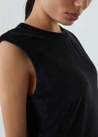 VESTIDO FIT PLUSH
