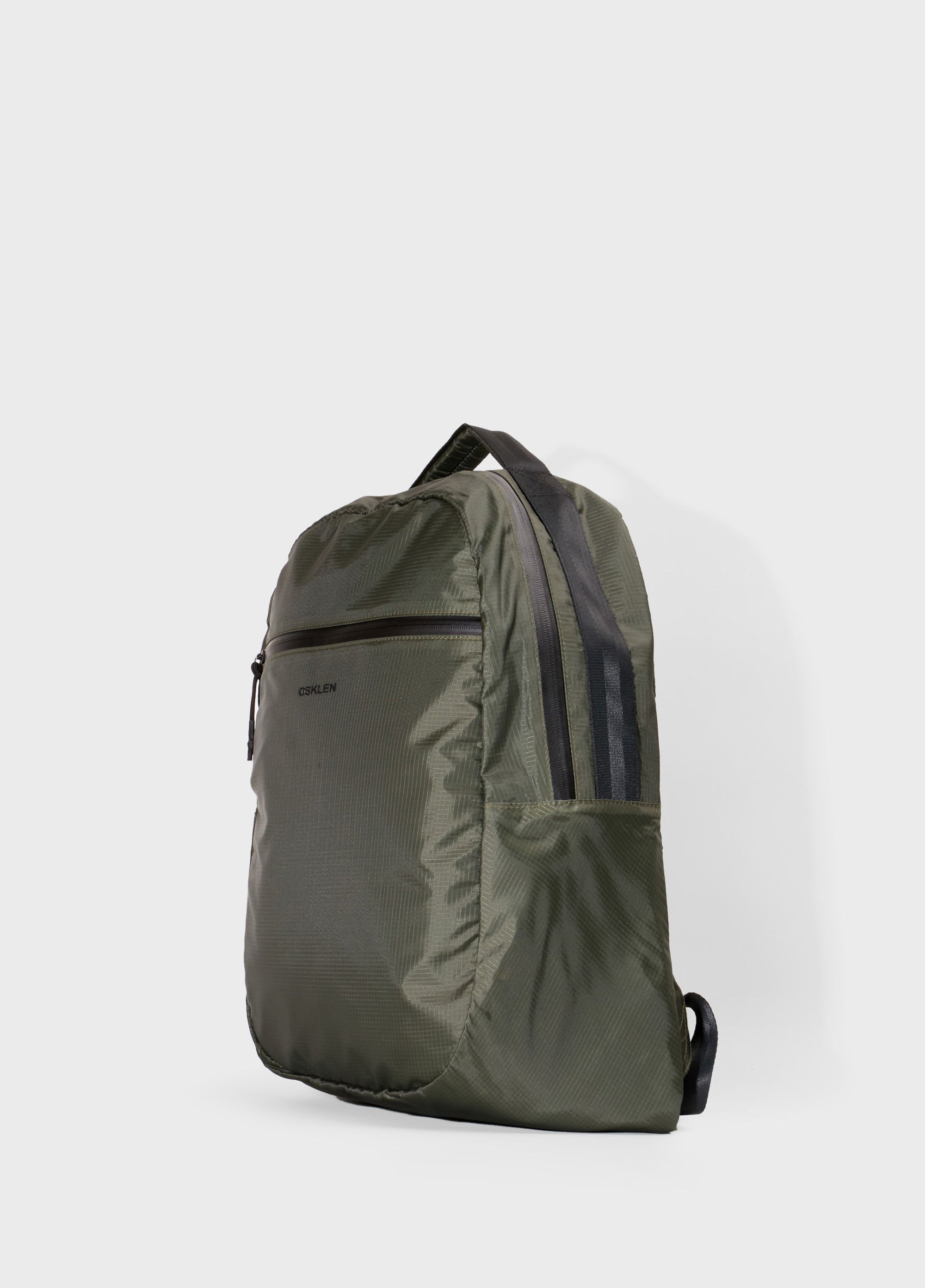 MOCHILA NYLON SUPER LIGHT