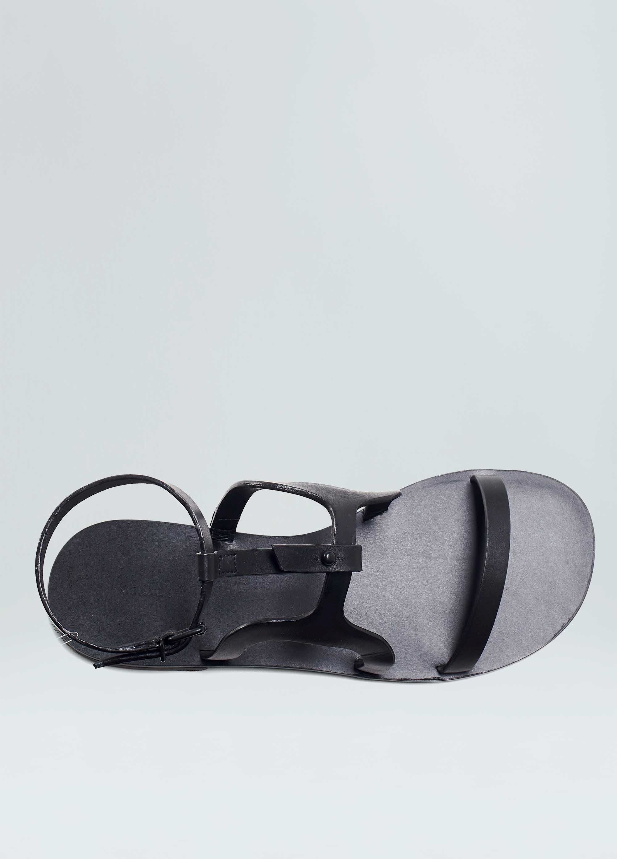 SANDÁLIA CALÇADÃO STRAPS