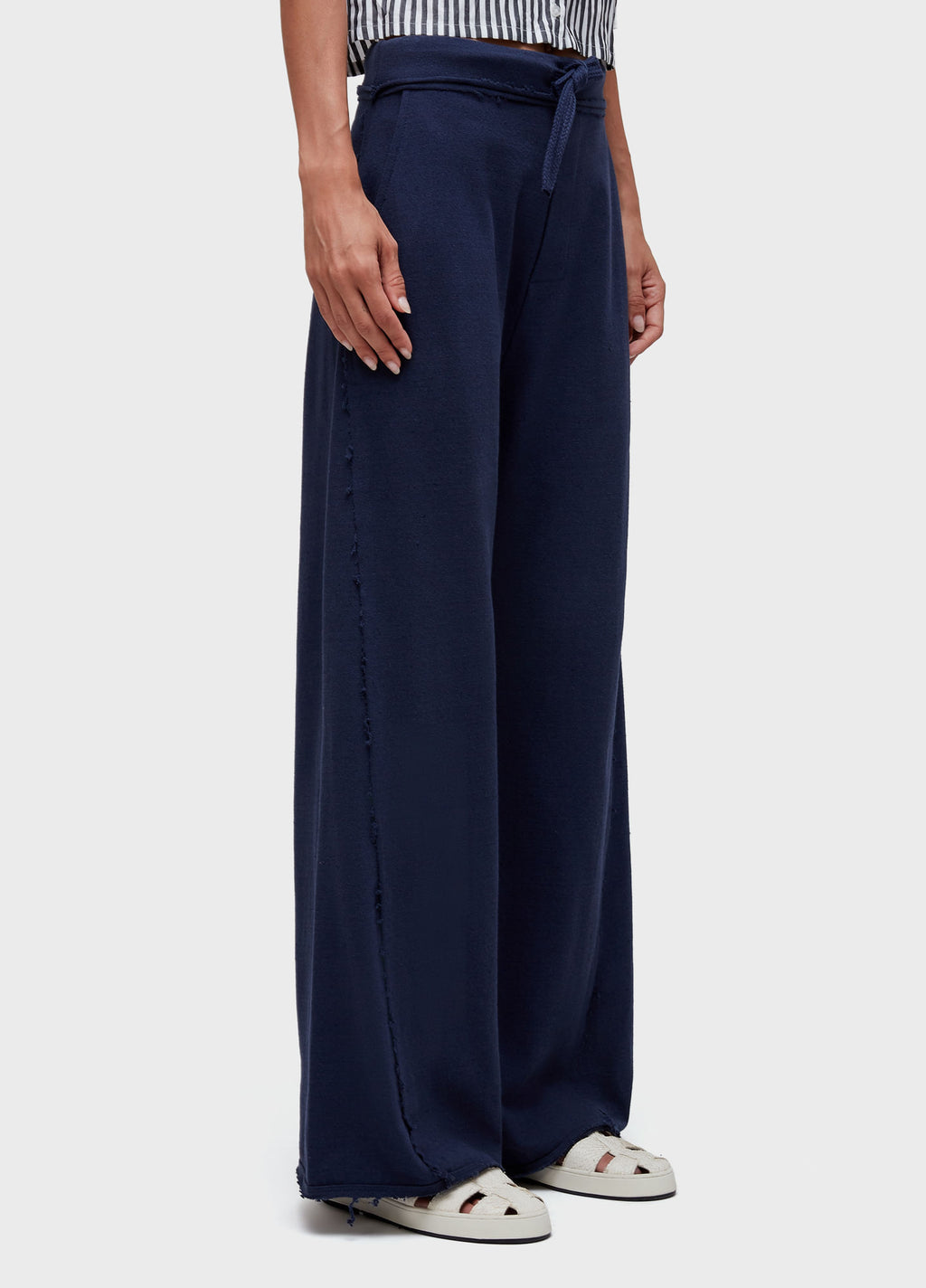 CALÇA RÚSTICA DESFIADA