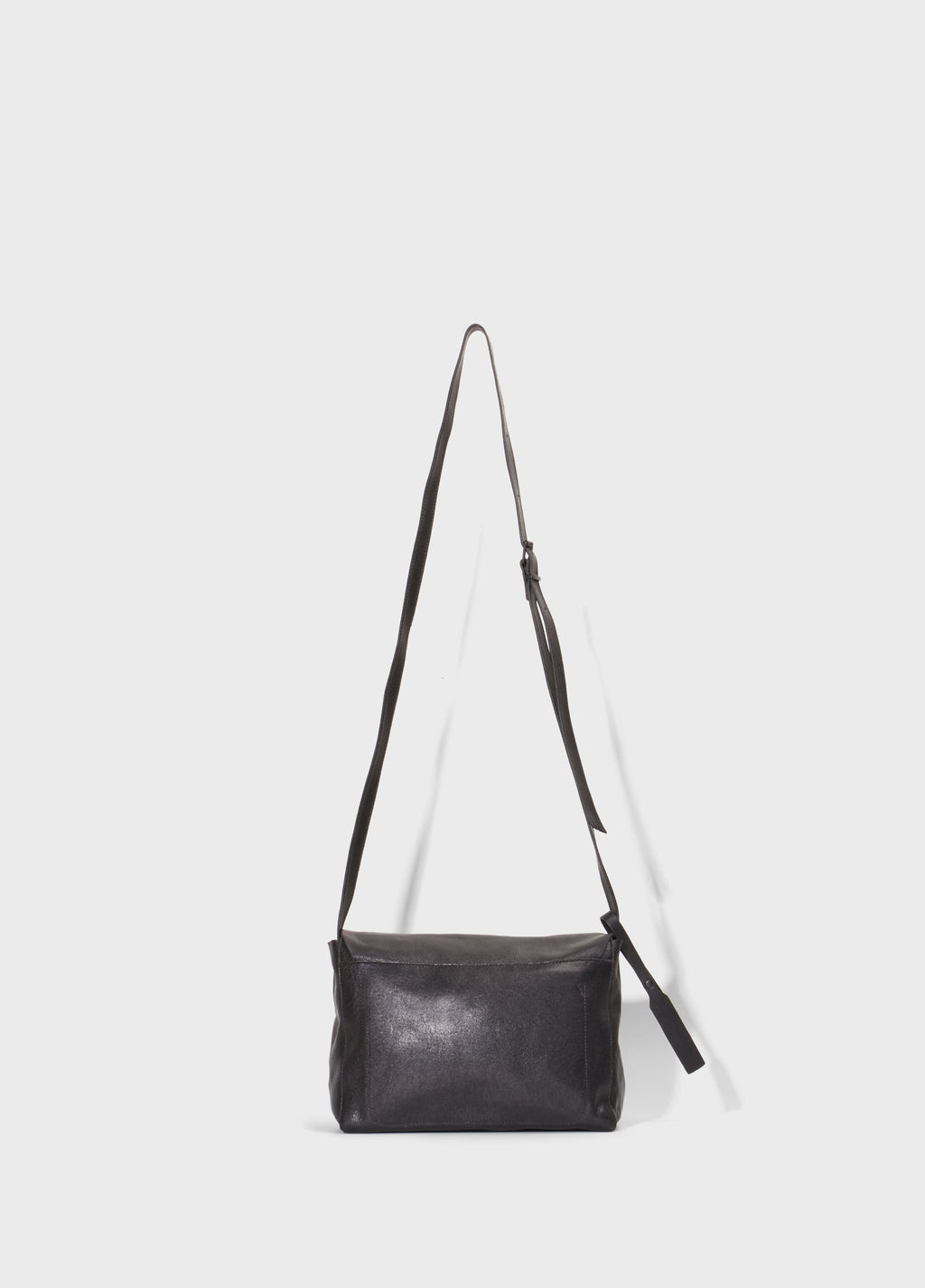 SMALL LEATHER CROSSBODY E-BASICS BAG PRETO