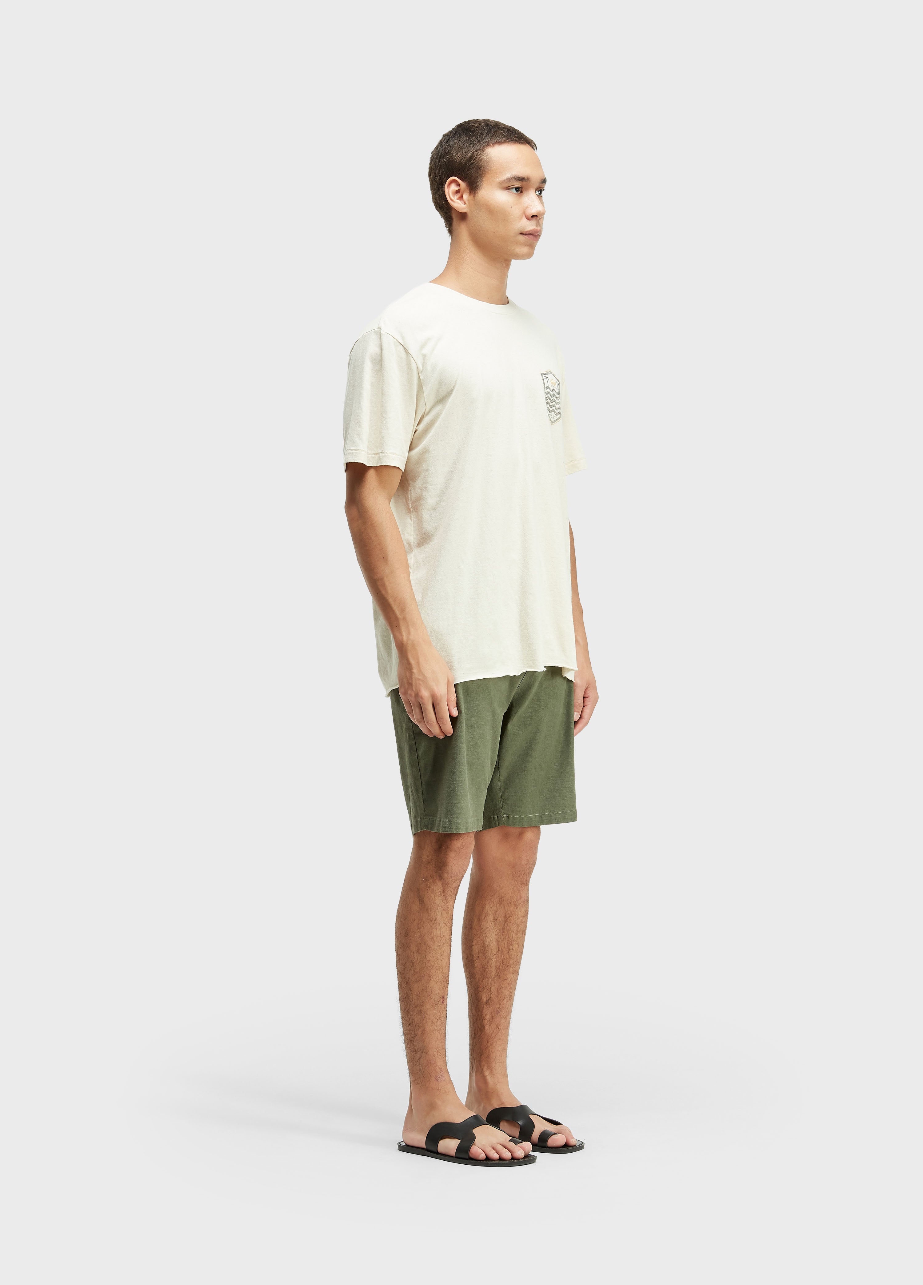 BERMUDA ALFAIATARIA BASIC LINEN MILITAR