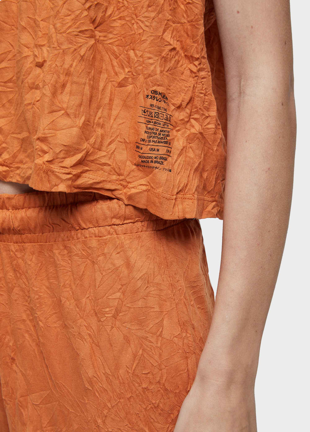 SLEEVELESS FEM WRINKLE COLOR