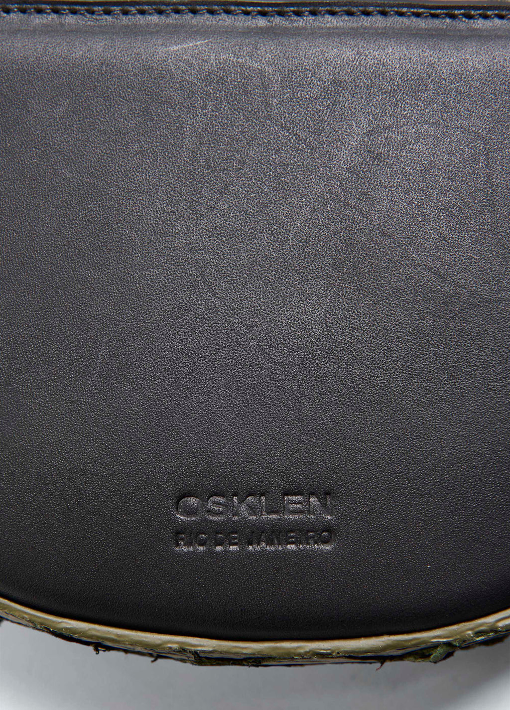 BOLSA POCHETE PIRARUCU MOON
