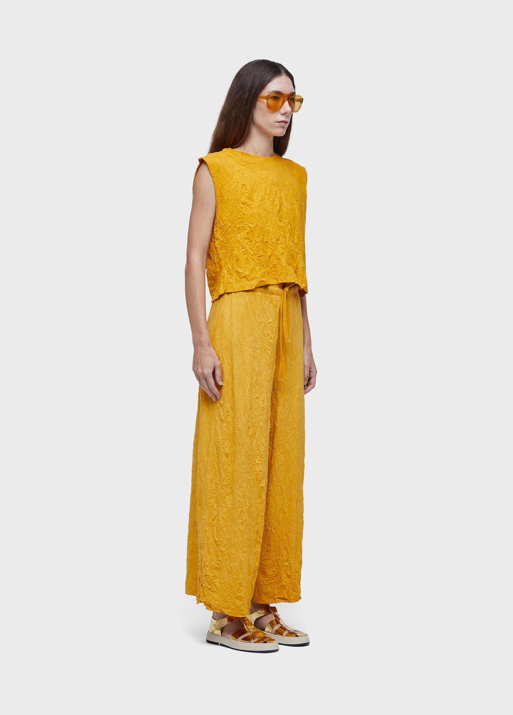 SLEEVELESS FEM WRINKLE COLOR