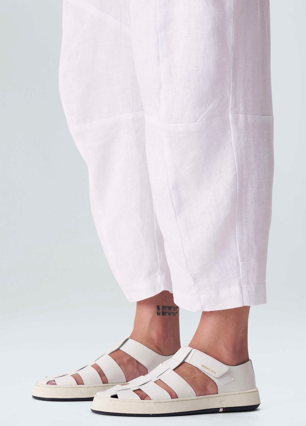 CALÇA RECORTES SUIT