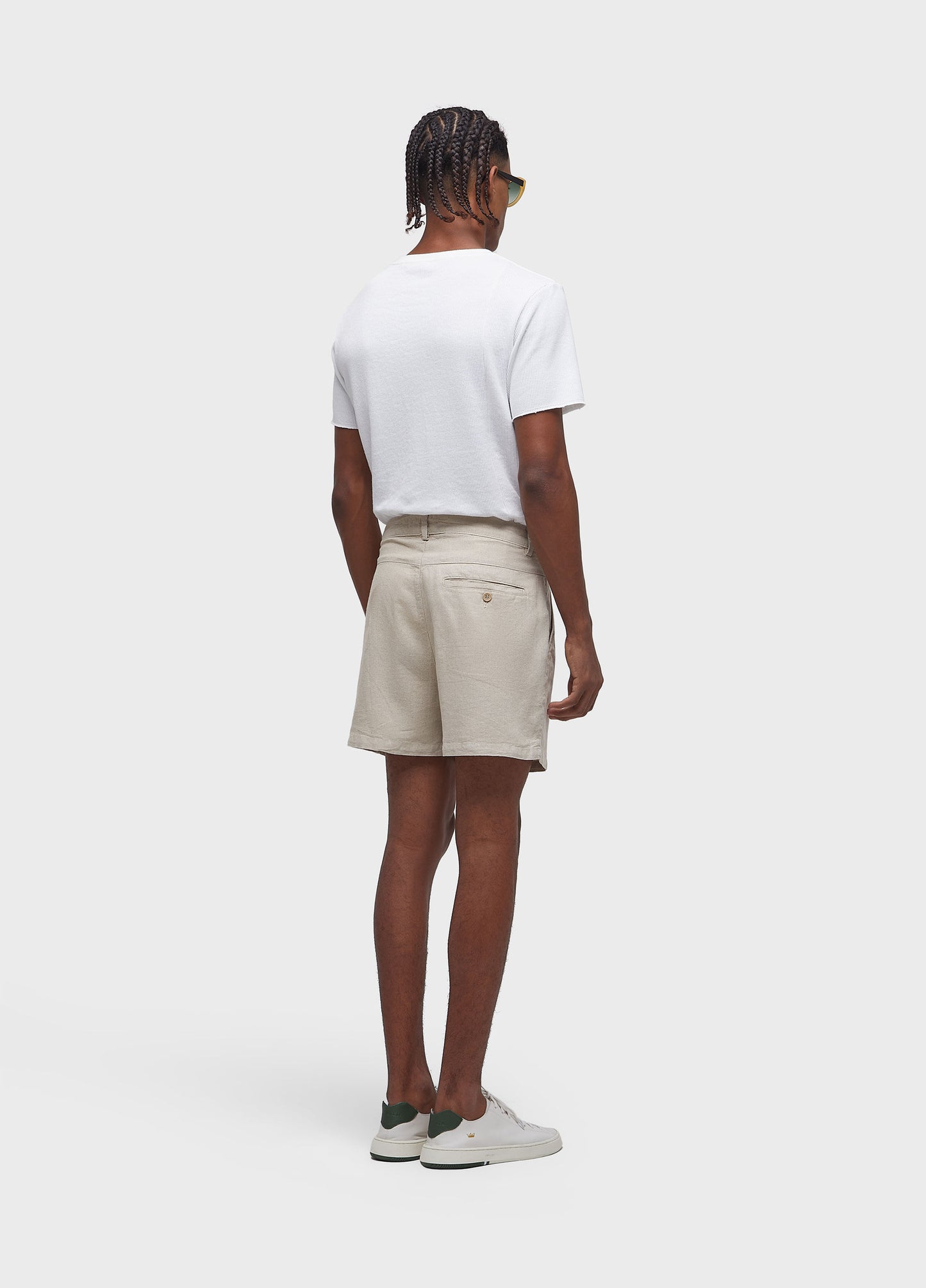 SHORT FLUID LINEN PLEATS