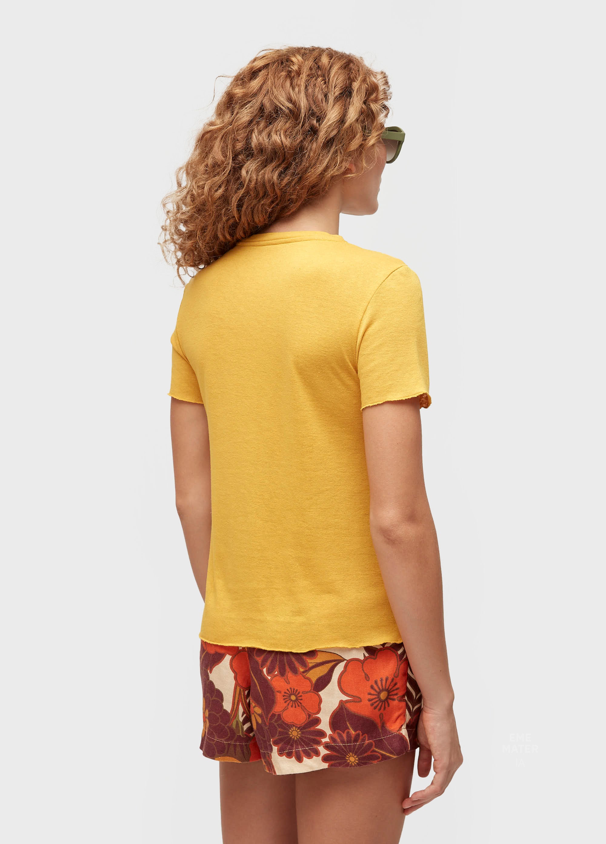 T-SHIRT FEM COOL AND BRAZILIAN DAMASCO/BRANCO