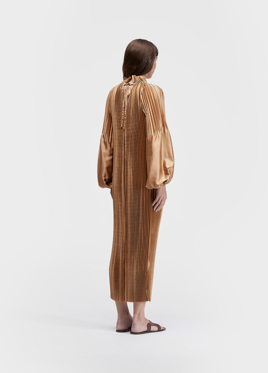 VESTIDO MANGA OVER PLISSADO