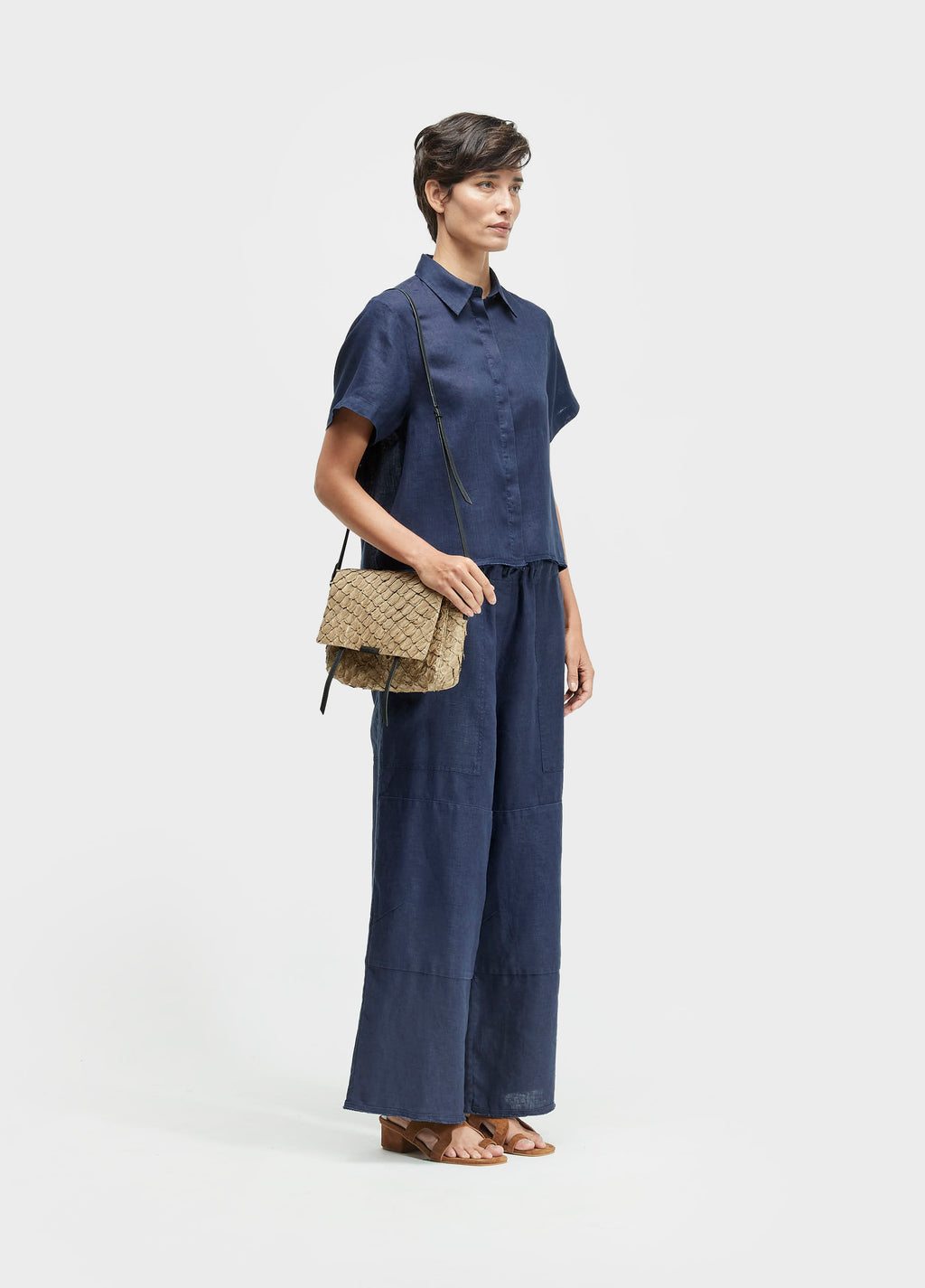 PIRARUCU FLAP SHOULDER BAG PALHA/PRETO