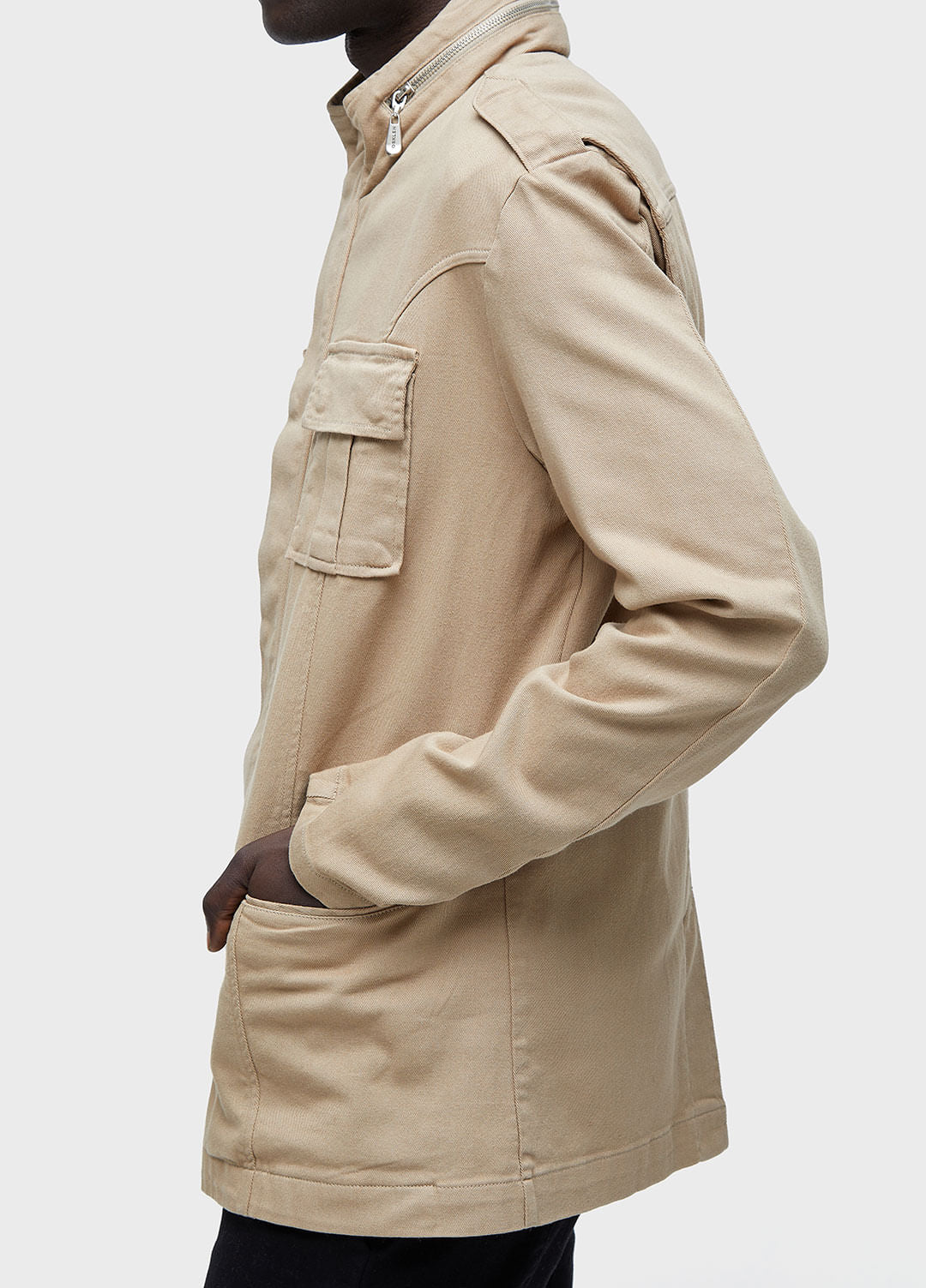 PARKA MASC POCKETS GOLA ALTA CHINO