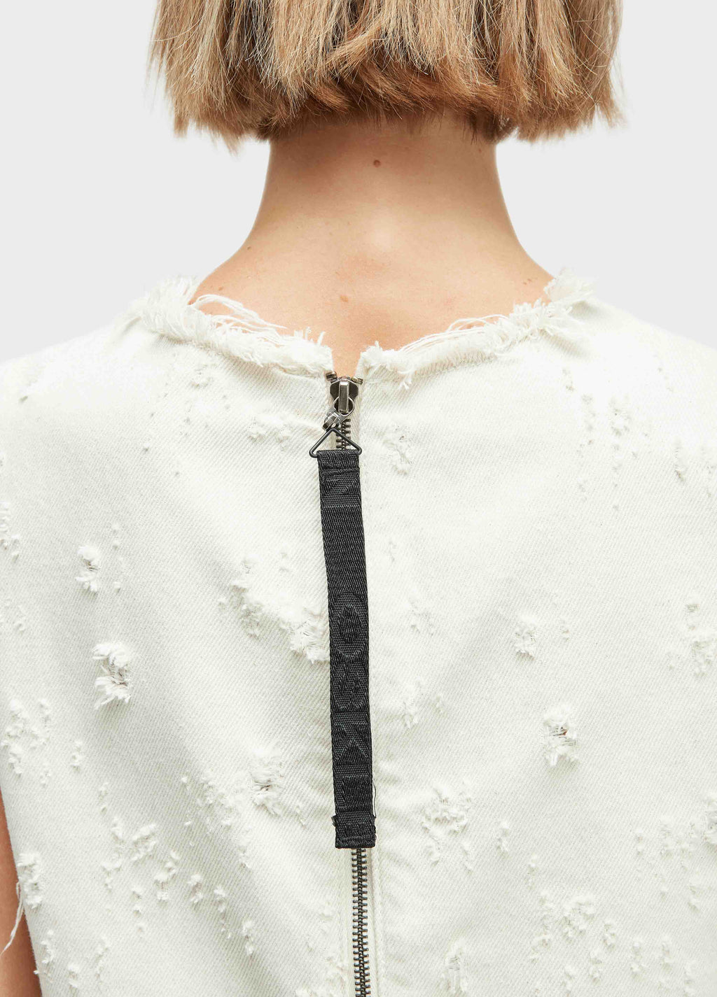 BLUSA SLEEVELESS DENIN TEXTURE