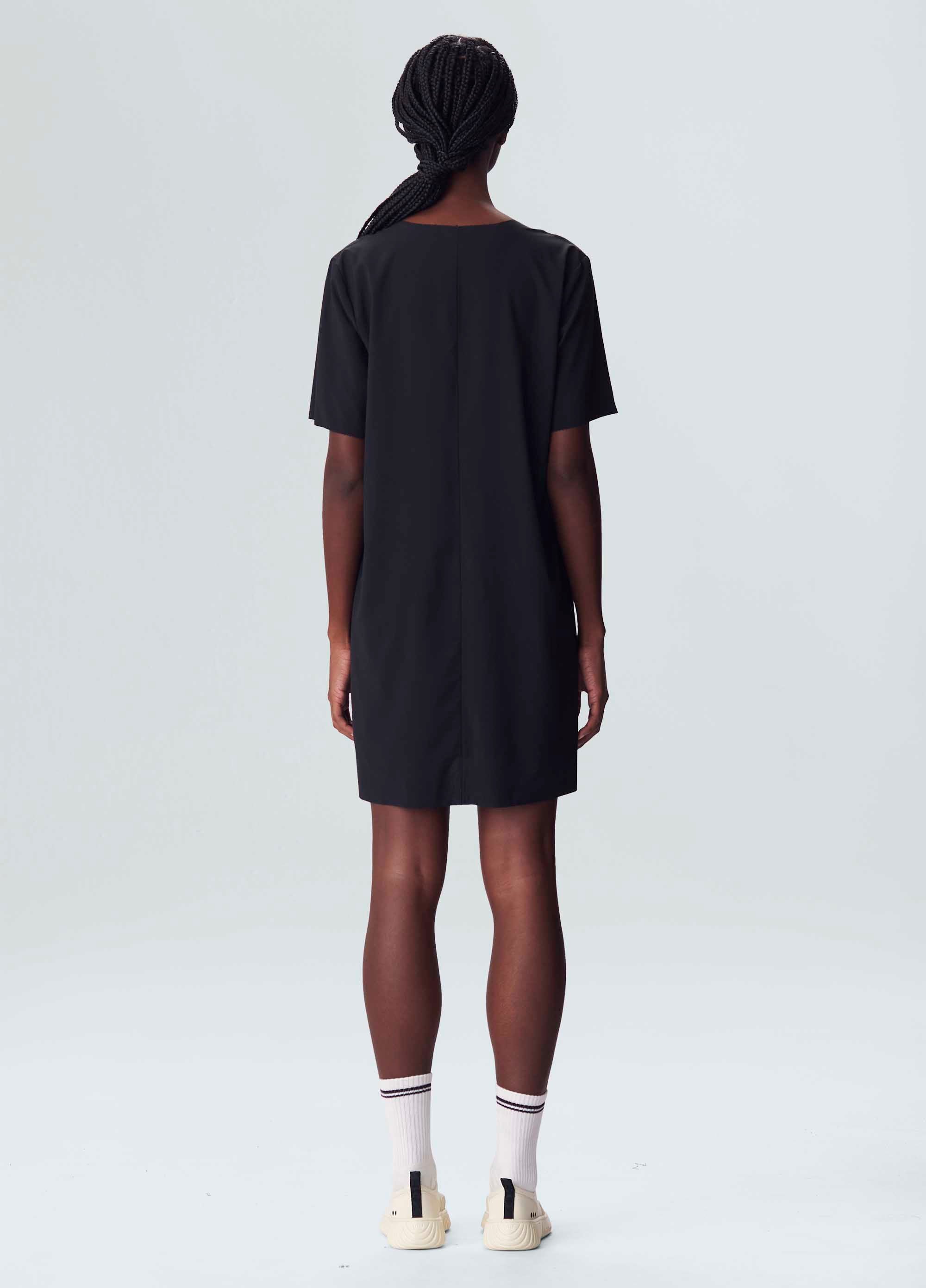 VESTIDO SUPERLIGHT T-SHIRT CURTO