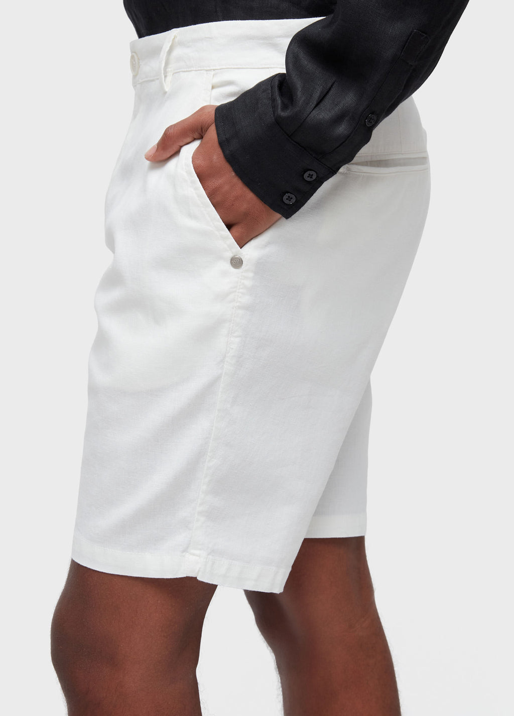 BERMUDA ALFAIATARIA BASIC LINEN