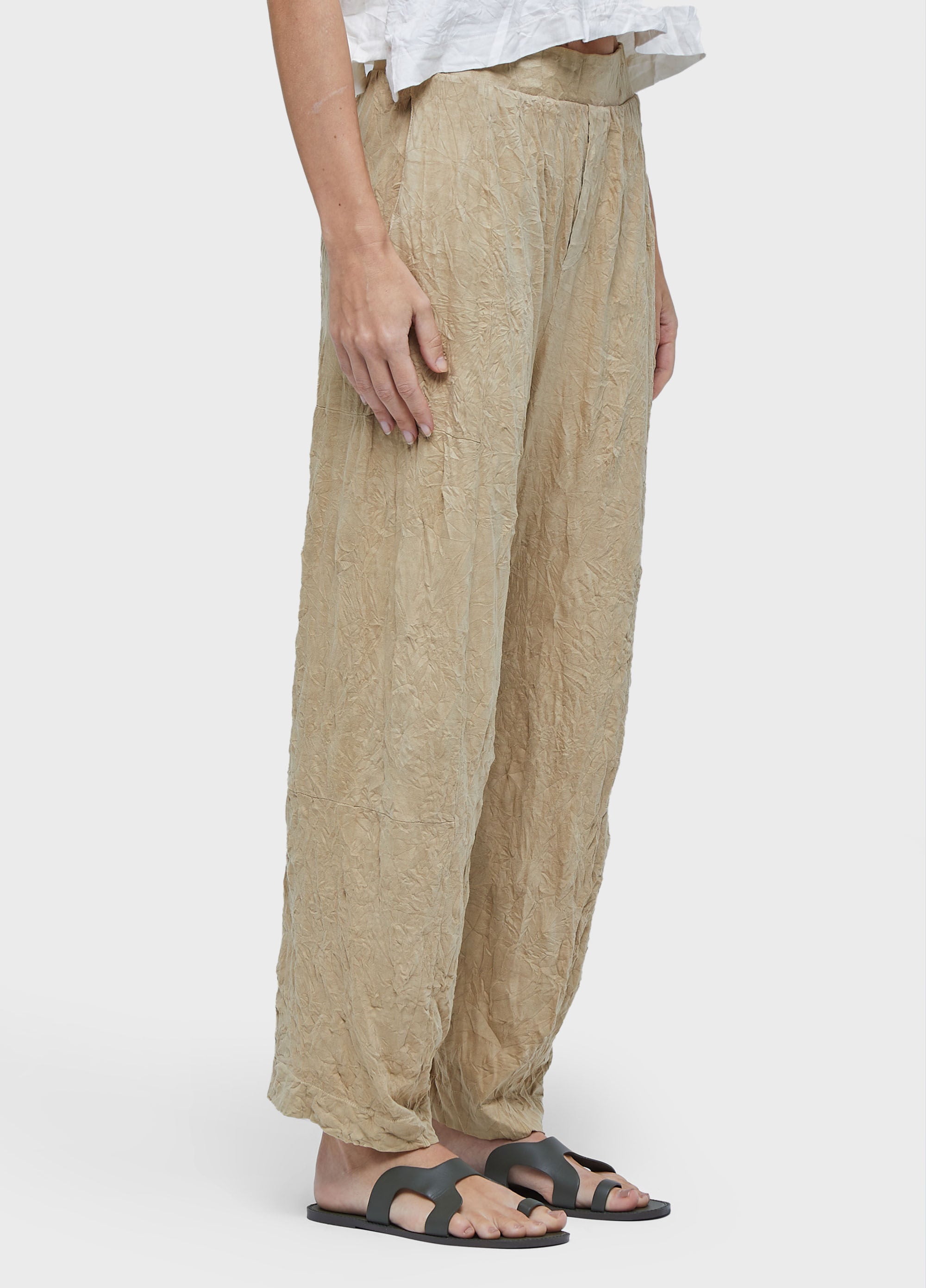 CALÇA CUTS WRINKLE