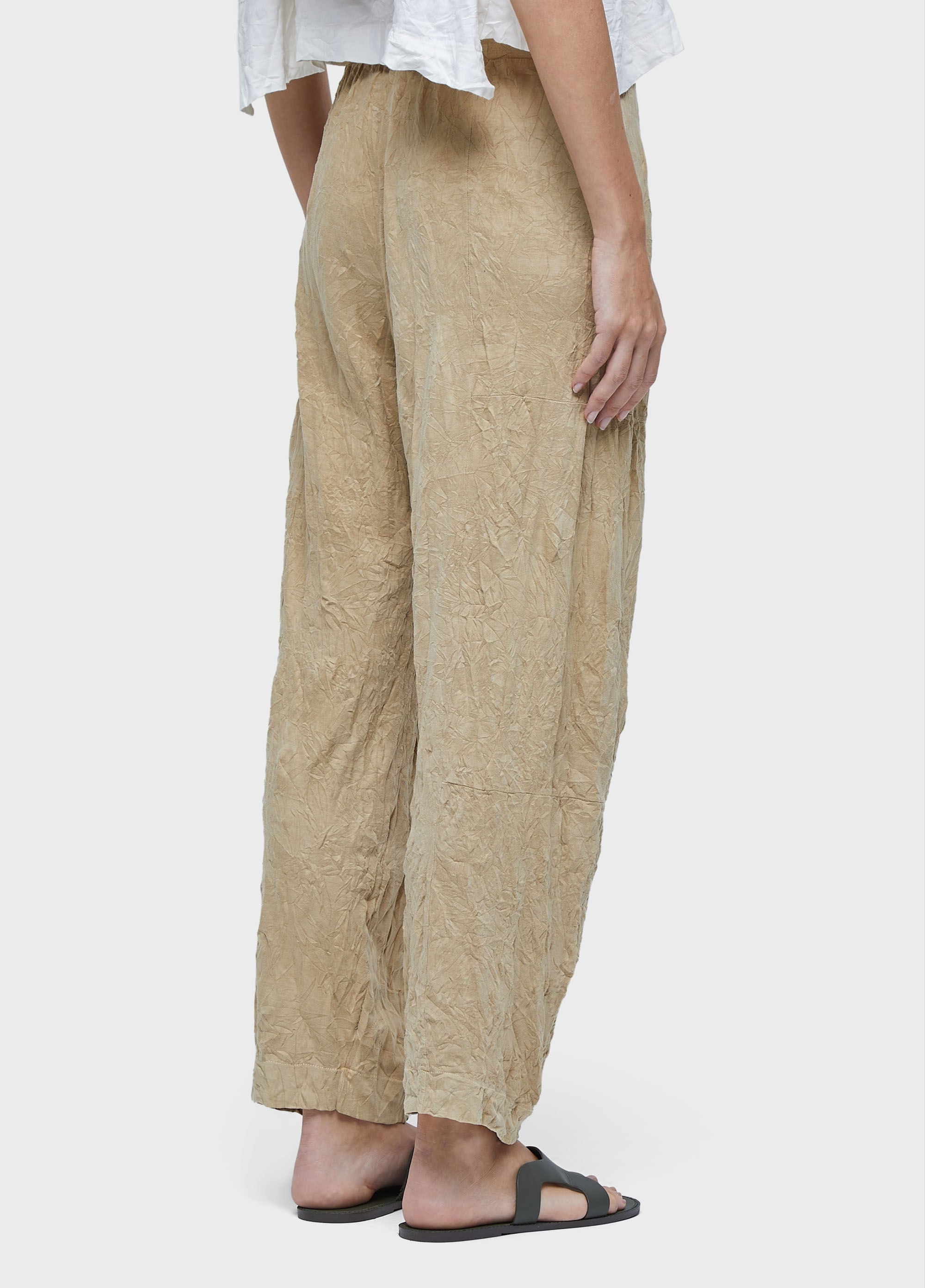 CALÇA CUTS WRINKLE