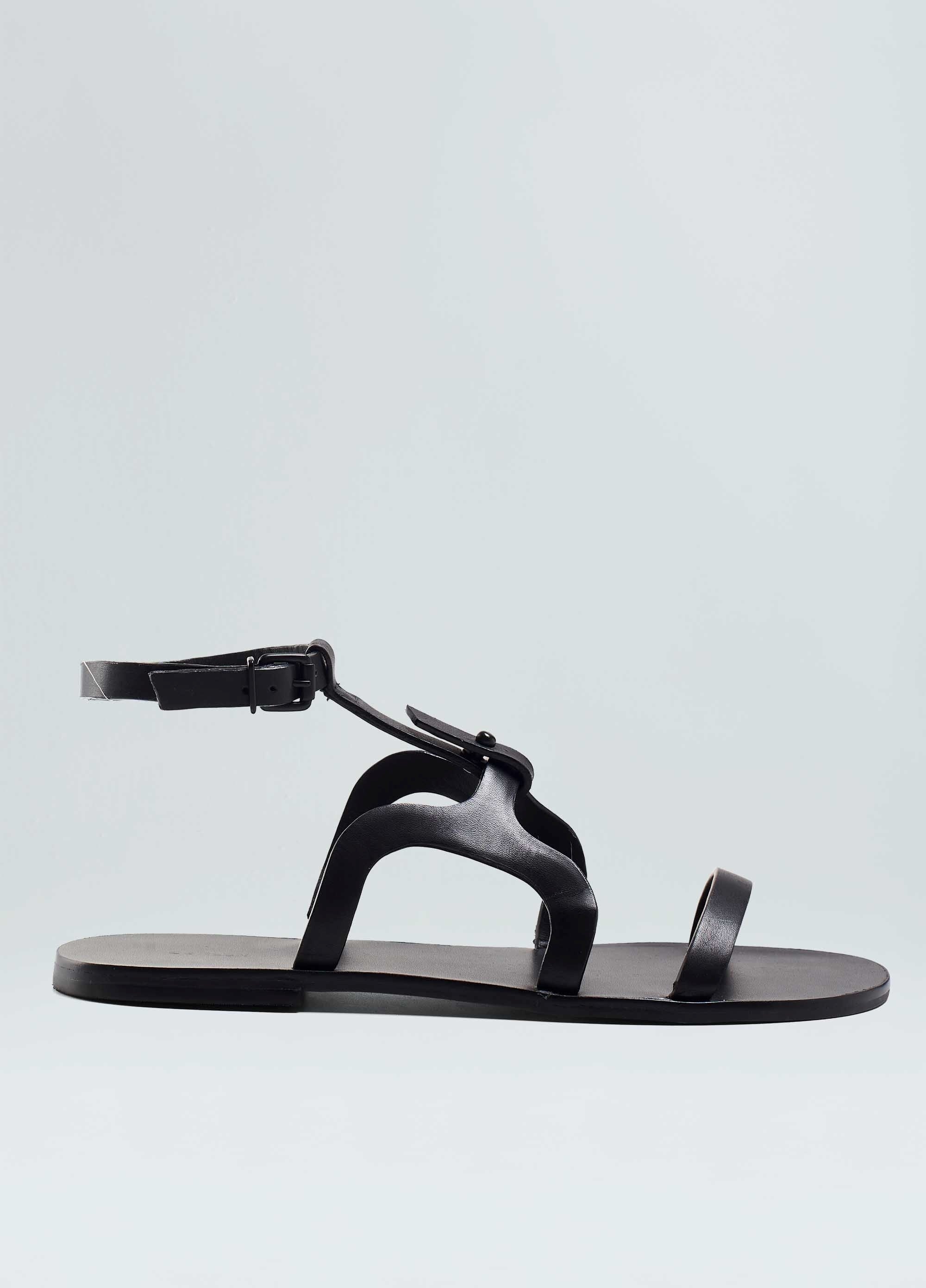 SANDÁLIA CALÇADÃO STRAPS