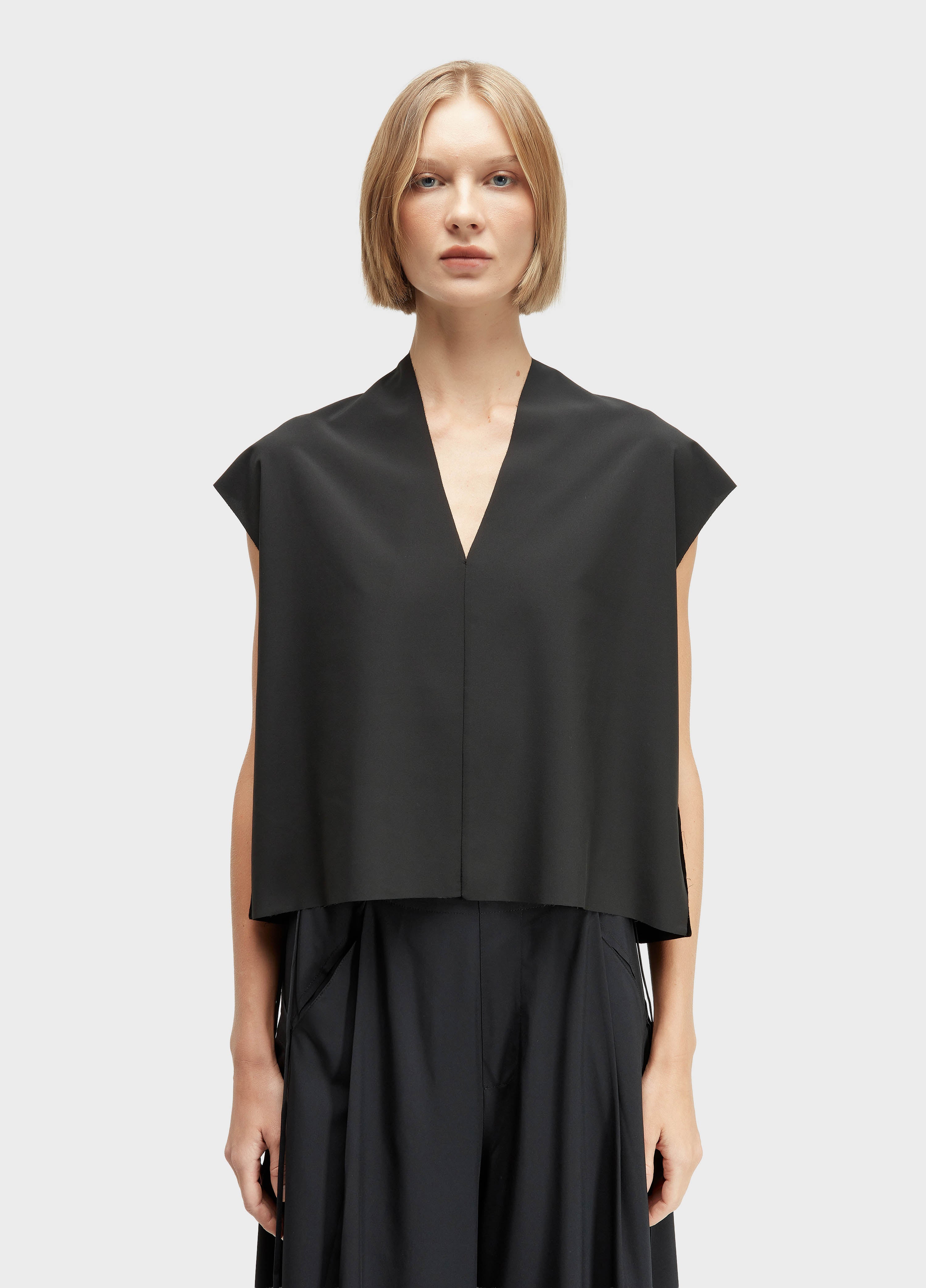 BLUSA SLEEVELESS V SUPERLIGHT