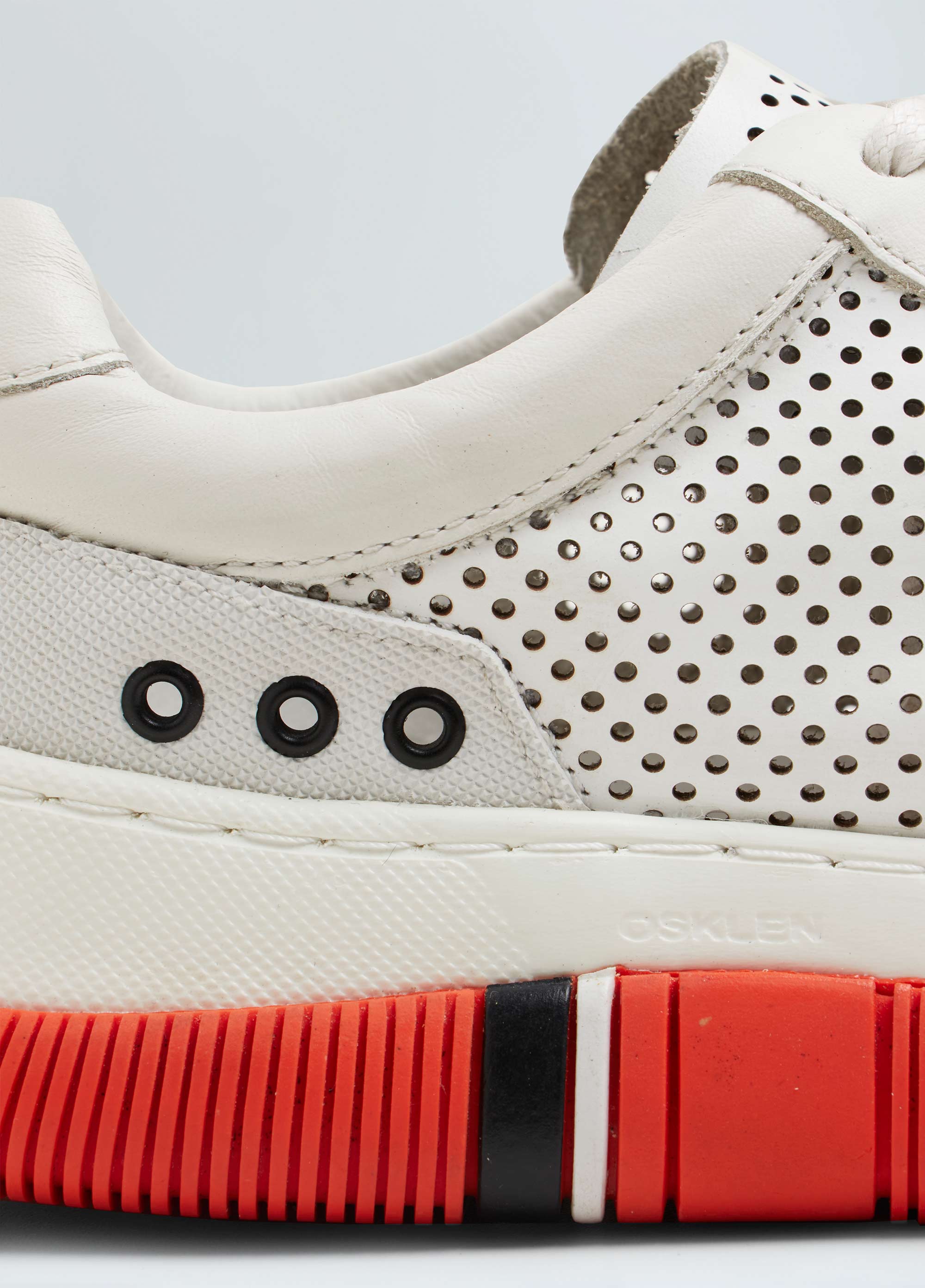 TÊNIS HYBRID LACES MICROFUROS